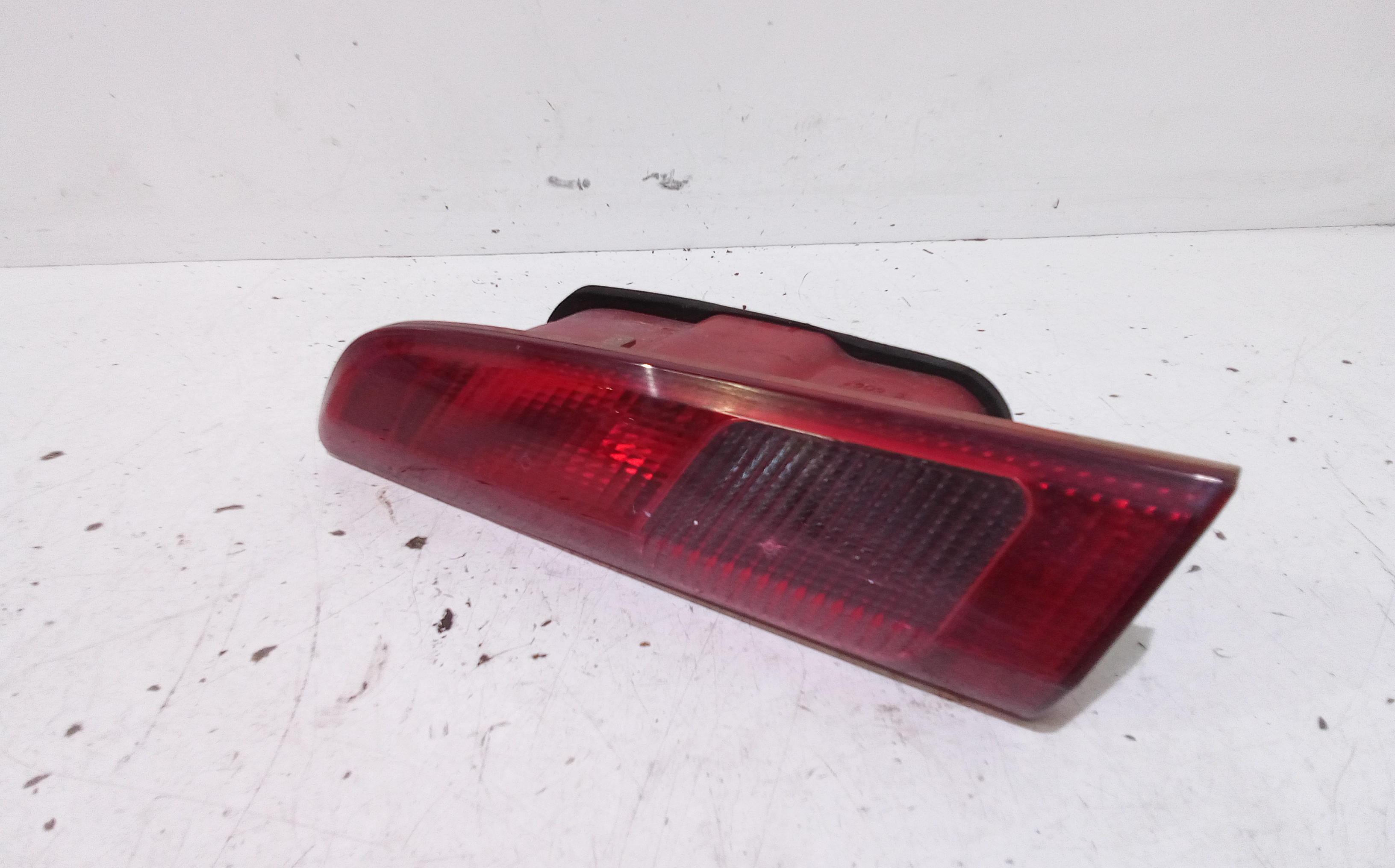 Stop Posteriore Destro Integrato nel Portello per Alfa Romeo 156 S. Wagon Serie (932_) (00>03) (2000 - 2003)