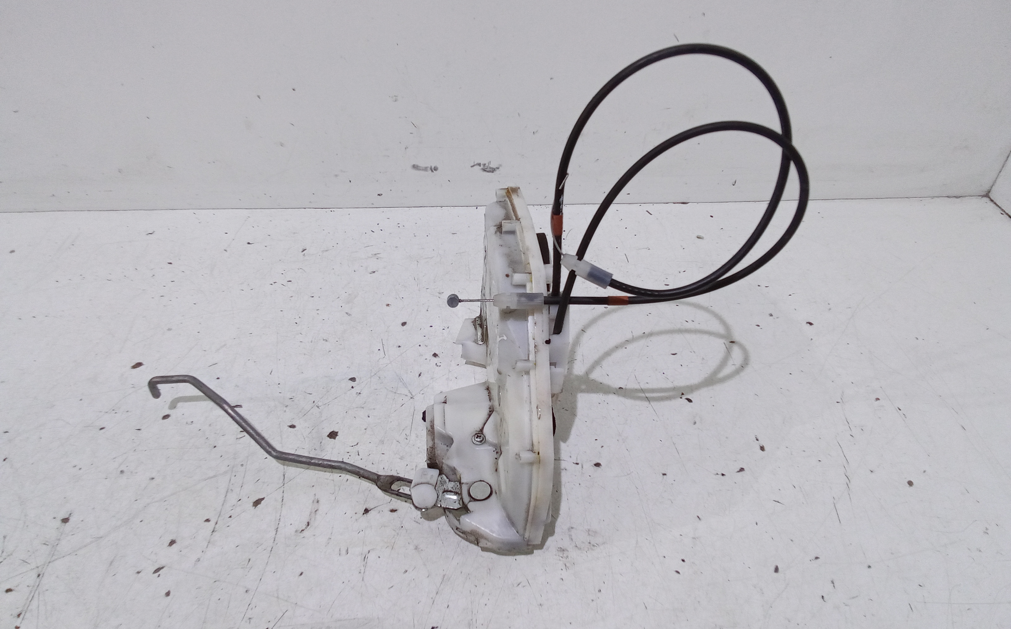 Serratura Anteriore Destra per Fiat Sedici 1 Serie (2006 - 2009)