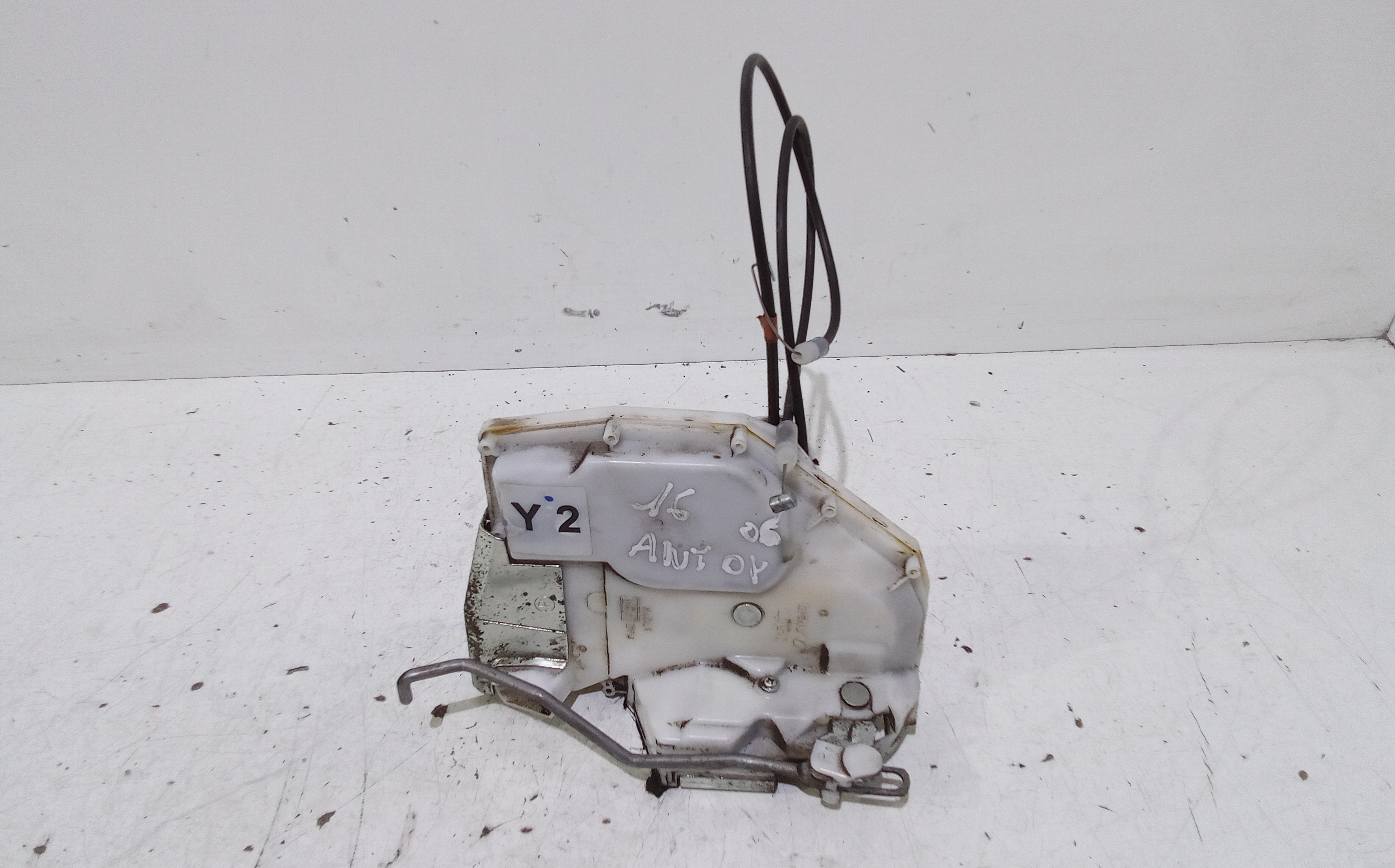 Serratura Anteriore Destra per Fiat Sedici 1 Serie (2006 - 2009)