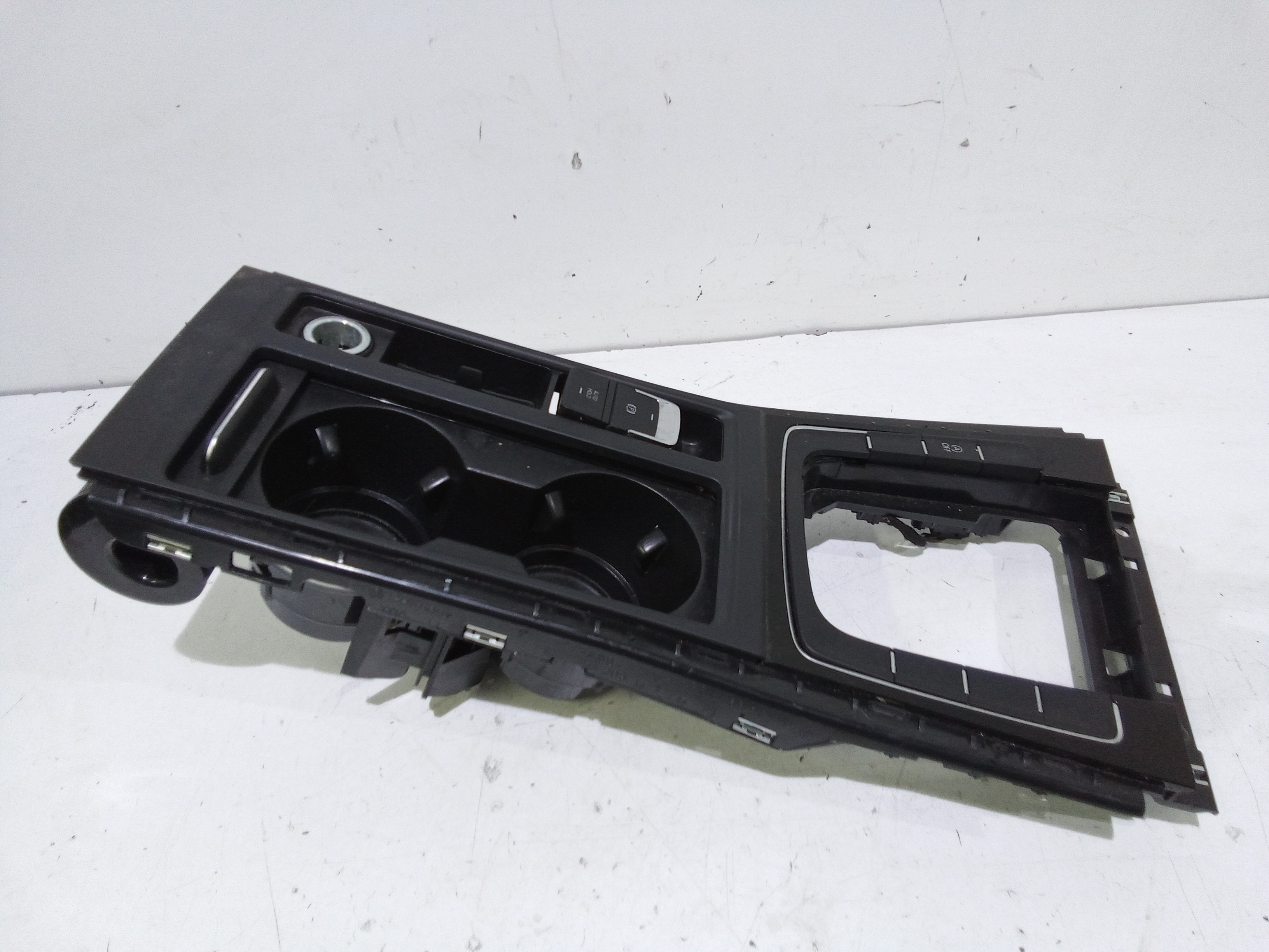 Cassetto porta bibite per Volkswagen Golf Serie Viii (19>) (2019 - In produzione)