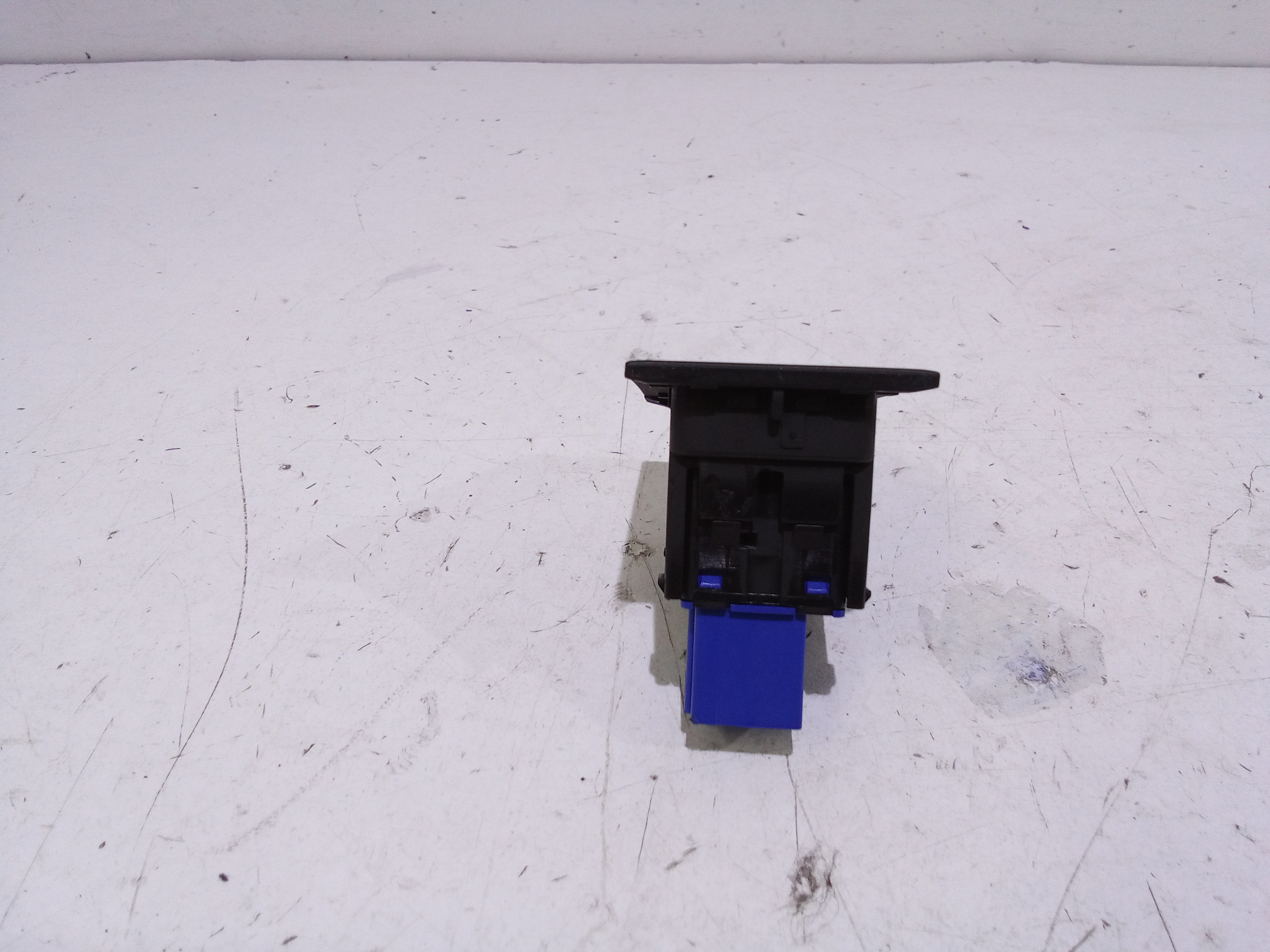 Pulsante luci di emergenza per Volkswagen Golf Serie Viii (19>) (2019 - In produzione)