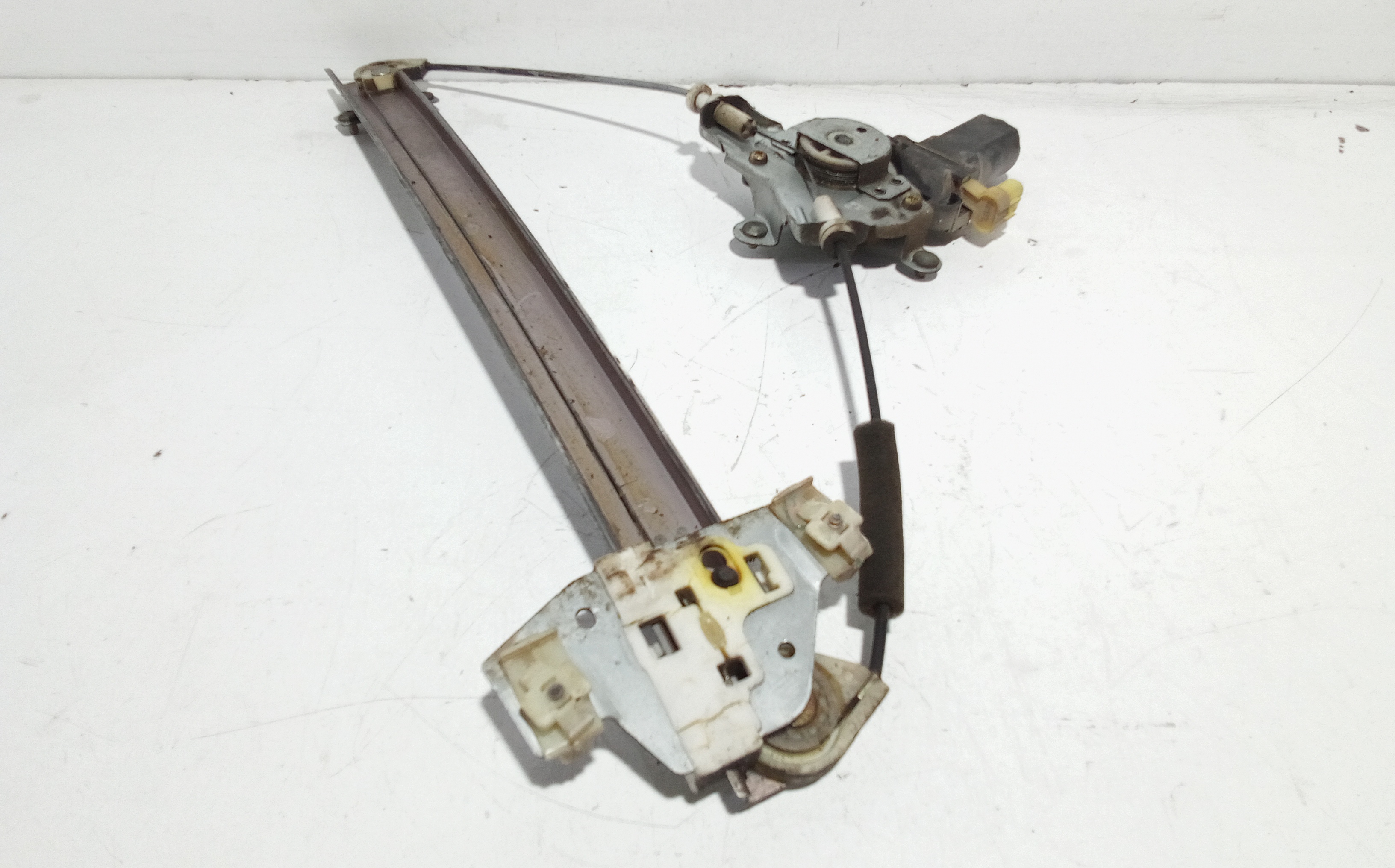 Cremagliera anteriore sinistra Guida per Hyundai Getz 1 Serie (2002 - 2005)