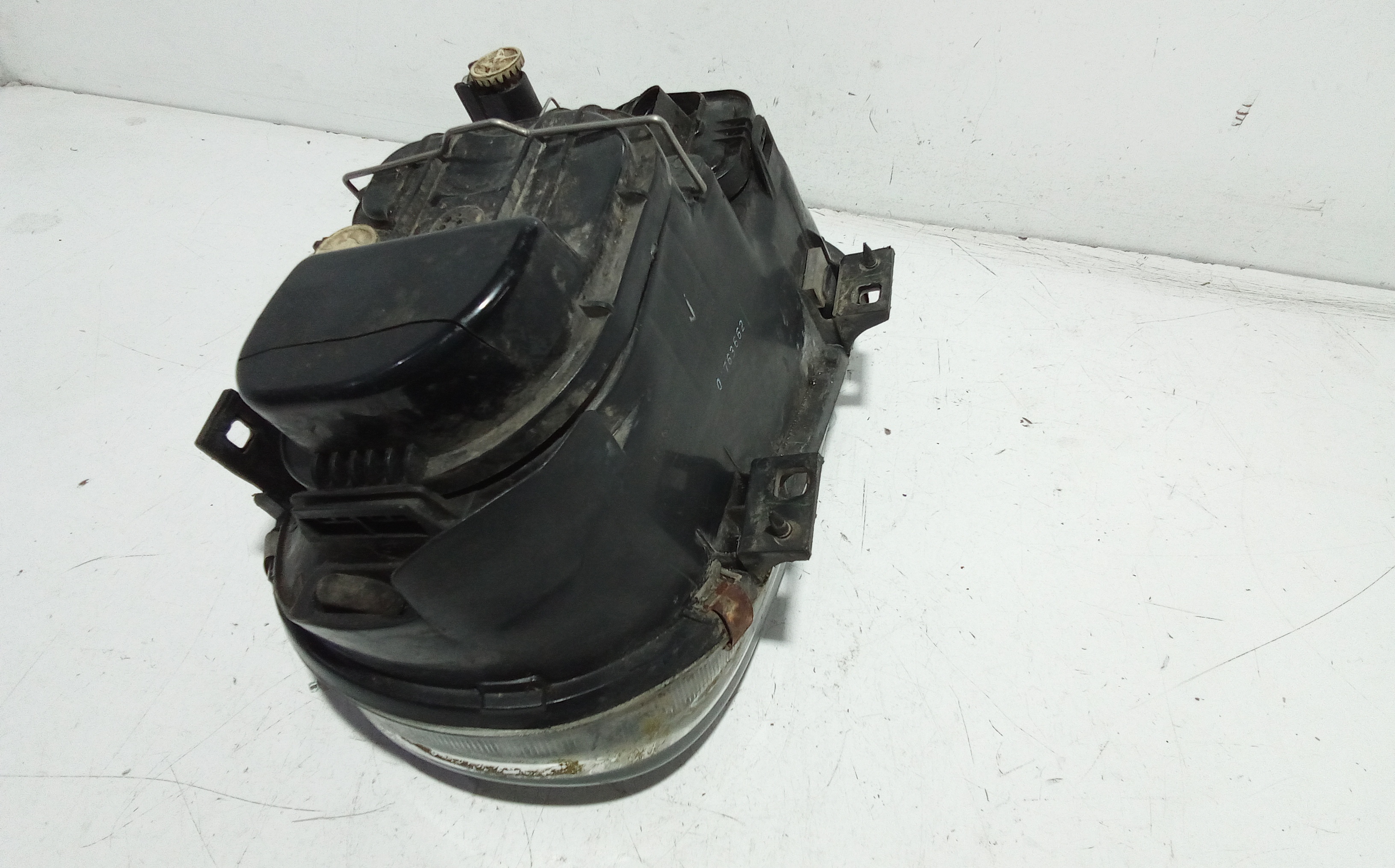 Faro anteriore Sinistro Guida per Volkswagen Golf 4 Berlina (97>03) (1997 - 2003)