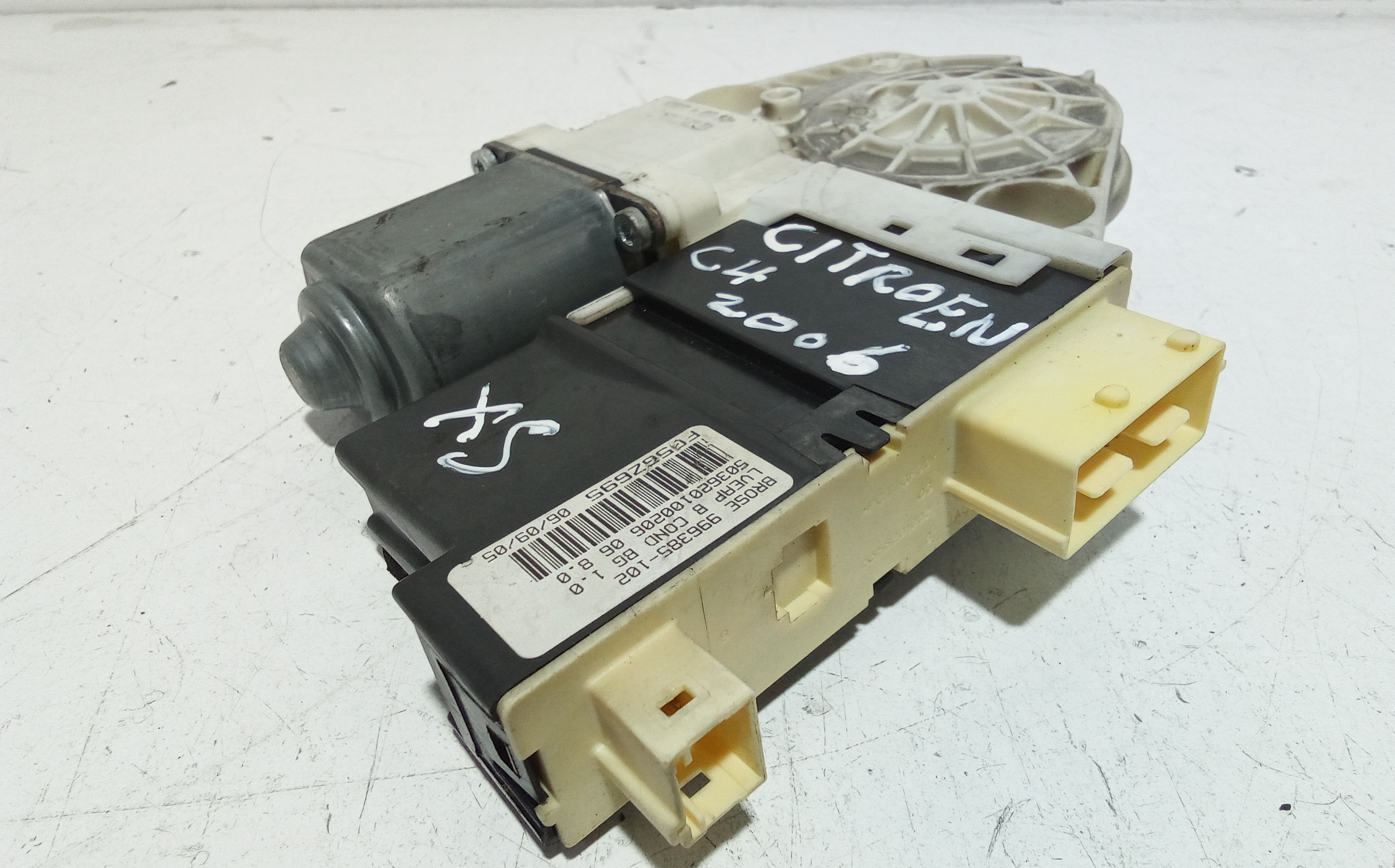 Motorino Alzavetro anteriore Sinistro per Citroen C4 Berlina (2004 - 2008)