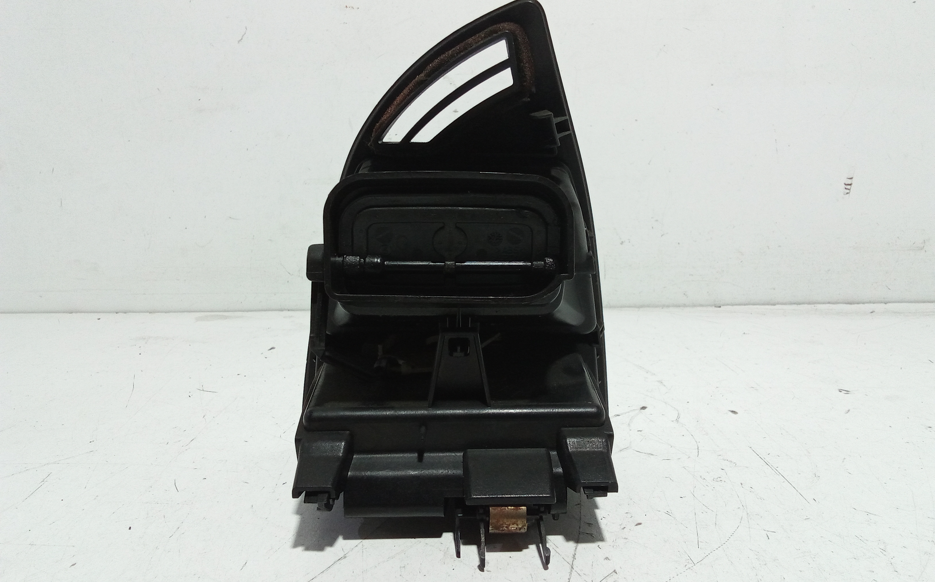 Bocchetta aria cruscotto lato guida per Citroen C4 Berlina (2004 - 2008)