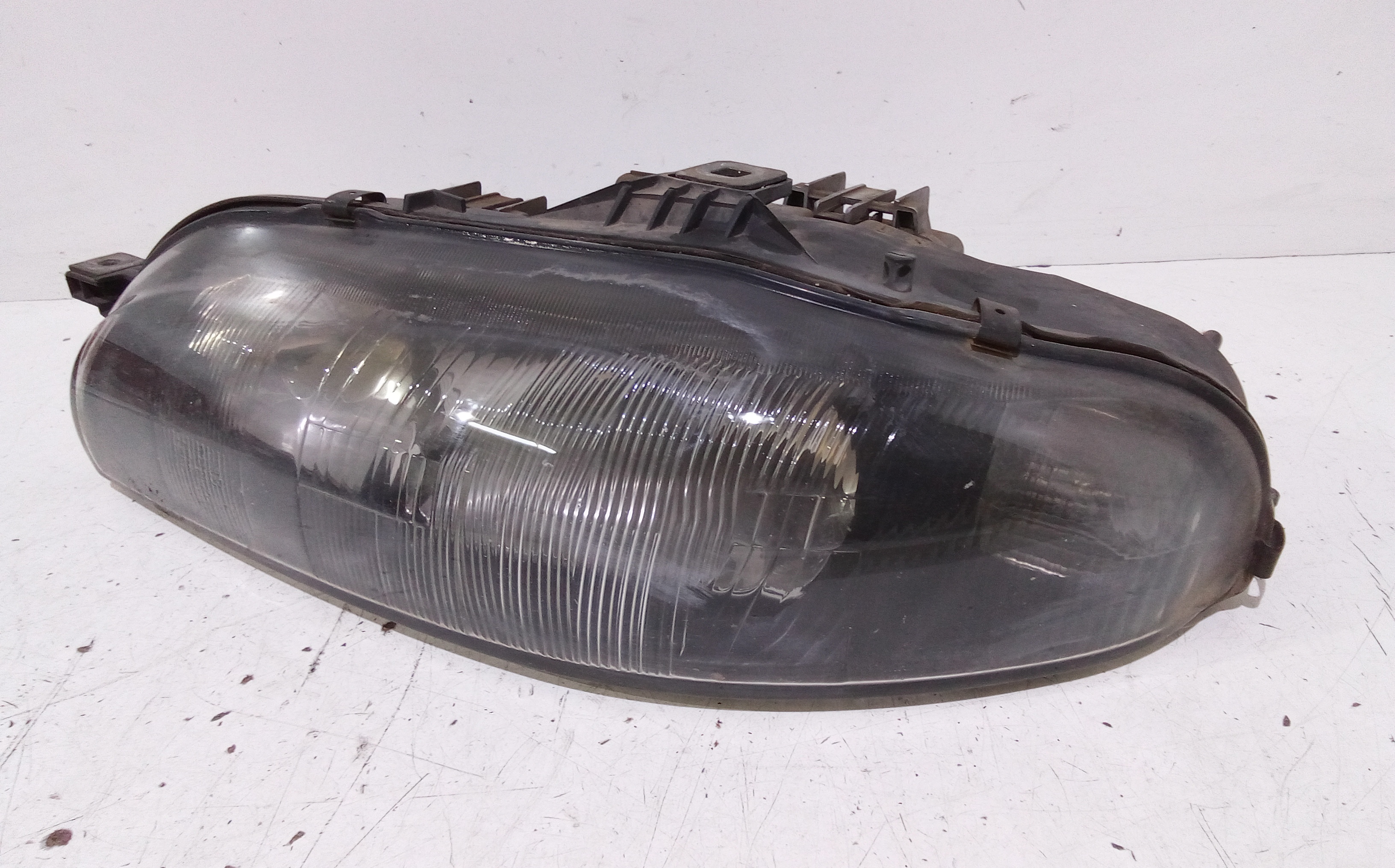 Faro anteriore Sinistro Guida per Fiat Brava Berlina (1995 - 2001)