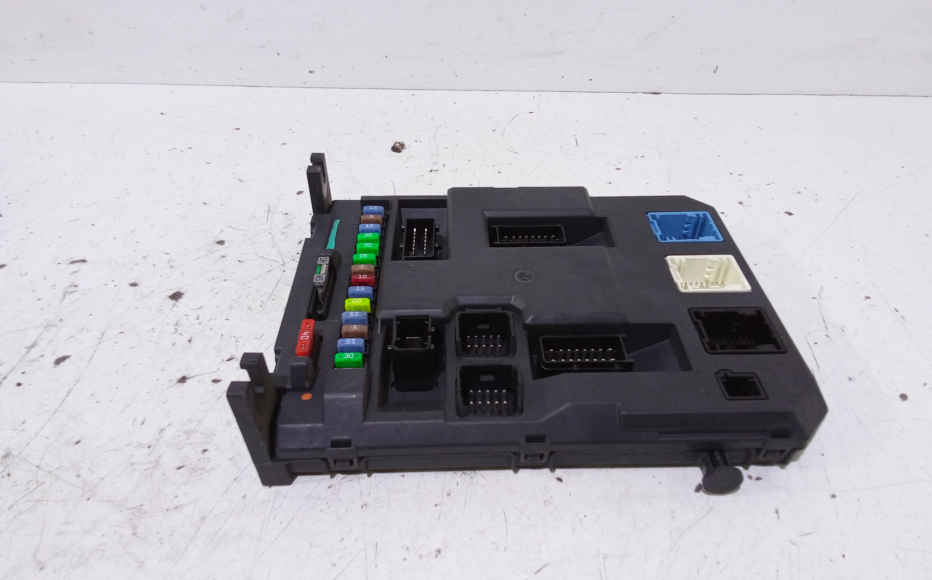 Centralina porta fusibili per Citroen C3 Picasso (08>) (2008 - In produzione)