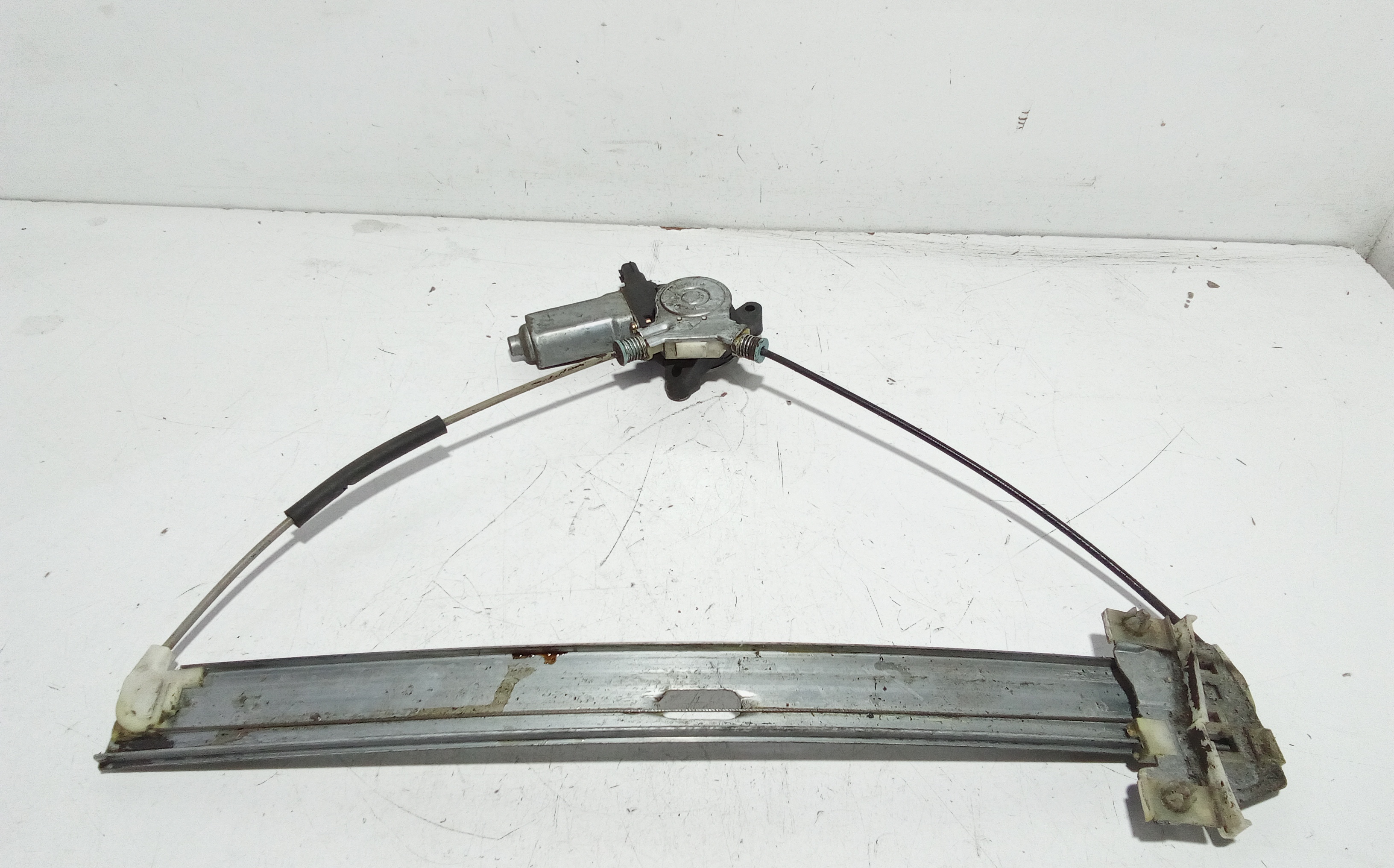 Cremagliera anteriore destra passeggero per Mazda Tribute (2000 - 2011)