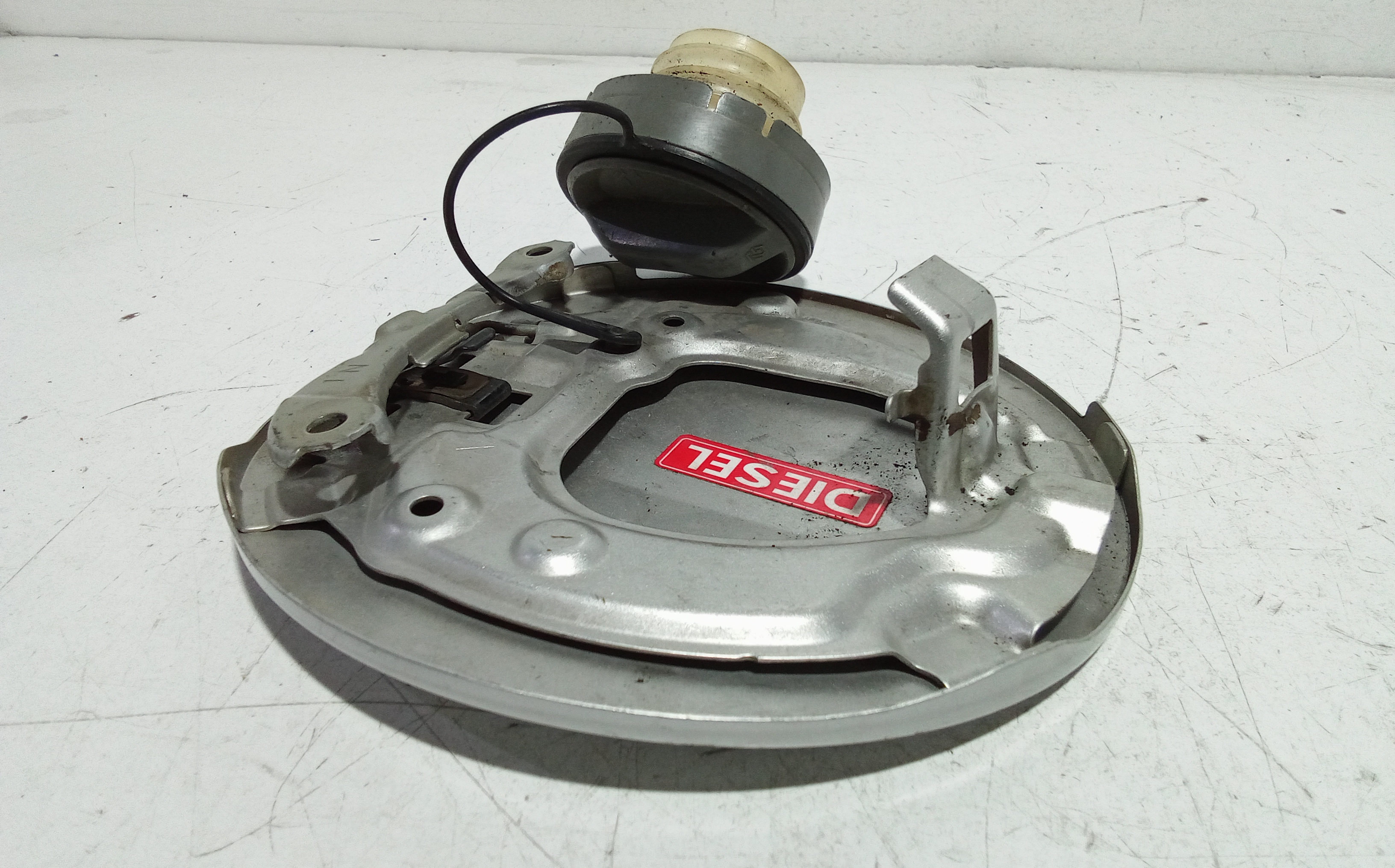 Sportellino Carburante per Mazda Tribute (2000 - 2011)