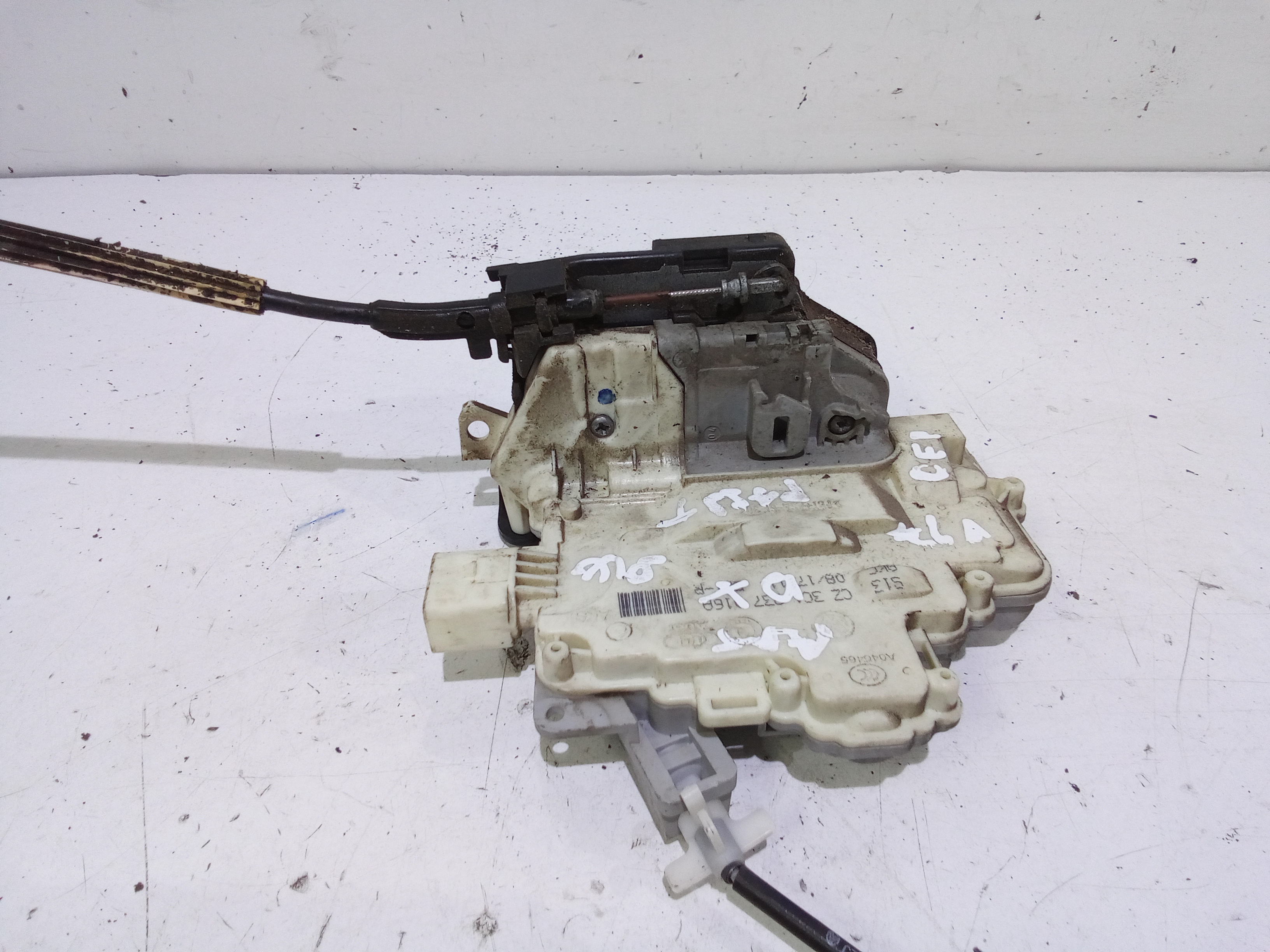 Serratura Anteriore Destra per Volkswagen Passat Variant 5 Serie (2010 - In produzione)