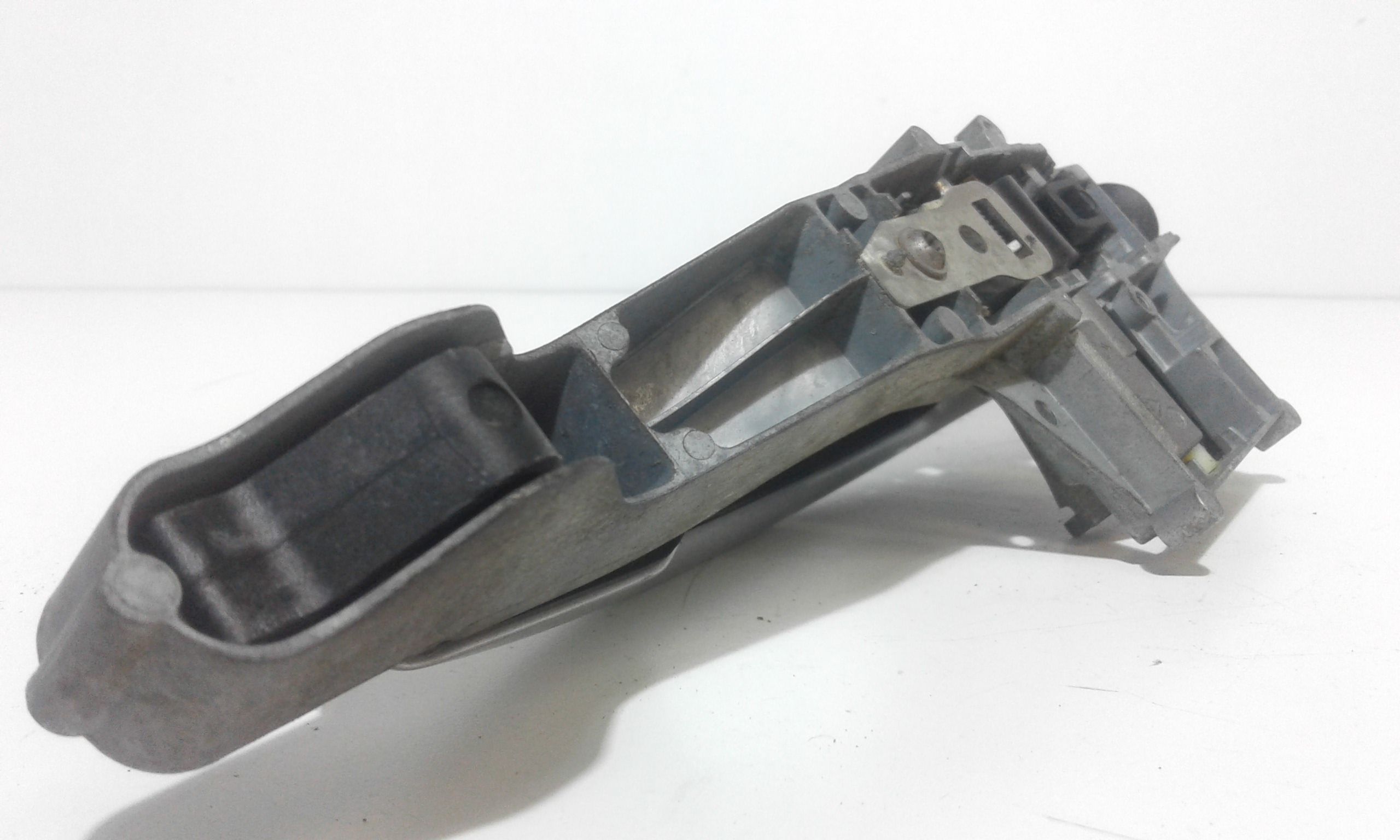 Maniglia esterna Posteriore Sinistra CITROEN C4 Grand Picasso (06>13)