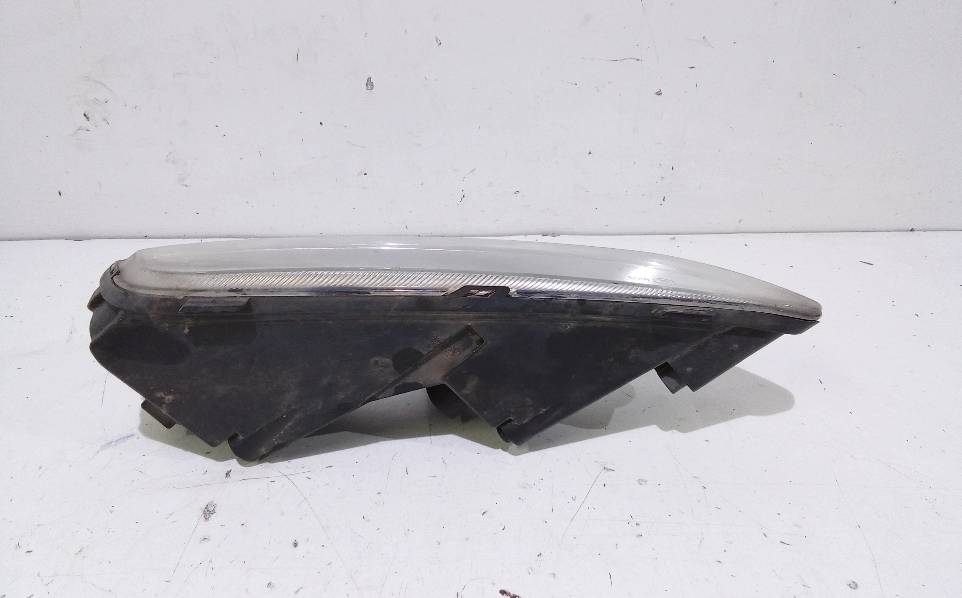 Fendinebbia anteriore DX per Volkswagen Passat Variant 5 Serie (2010 - In produzione)