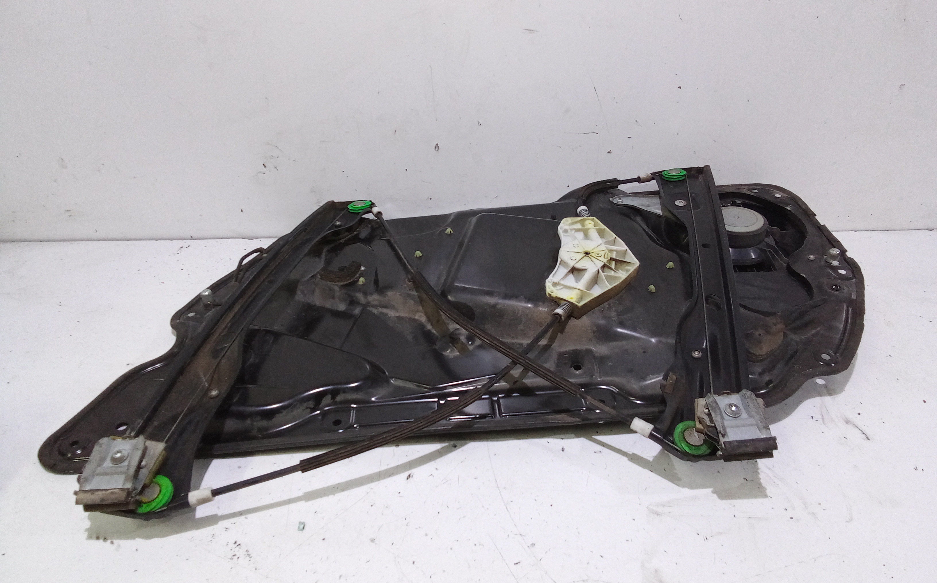 Cremagliera anteriore sinistra Guida per Volkswagen Passat Variant 5 Serie (2010 - In produzione)