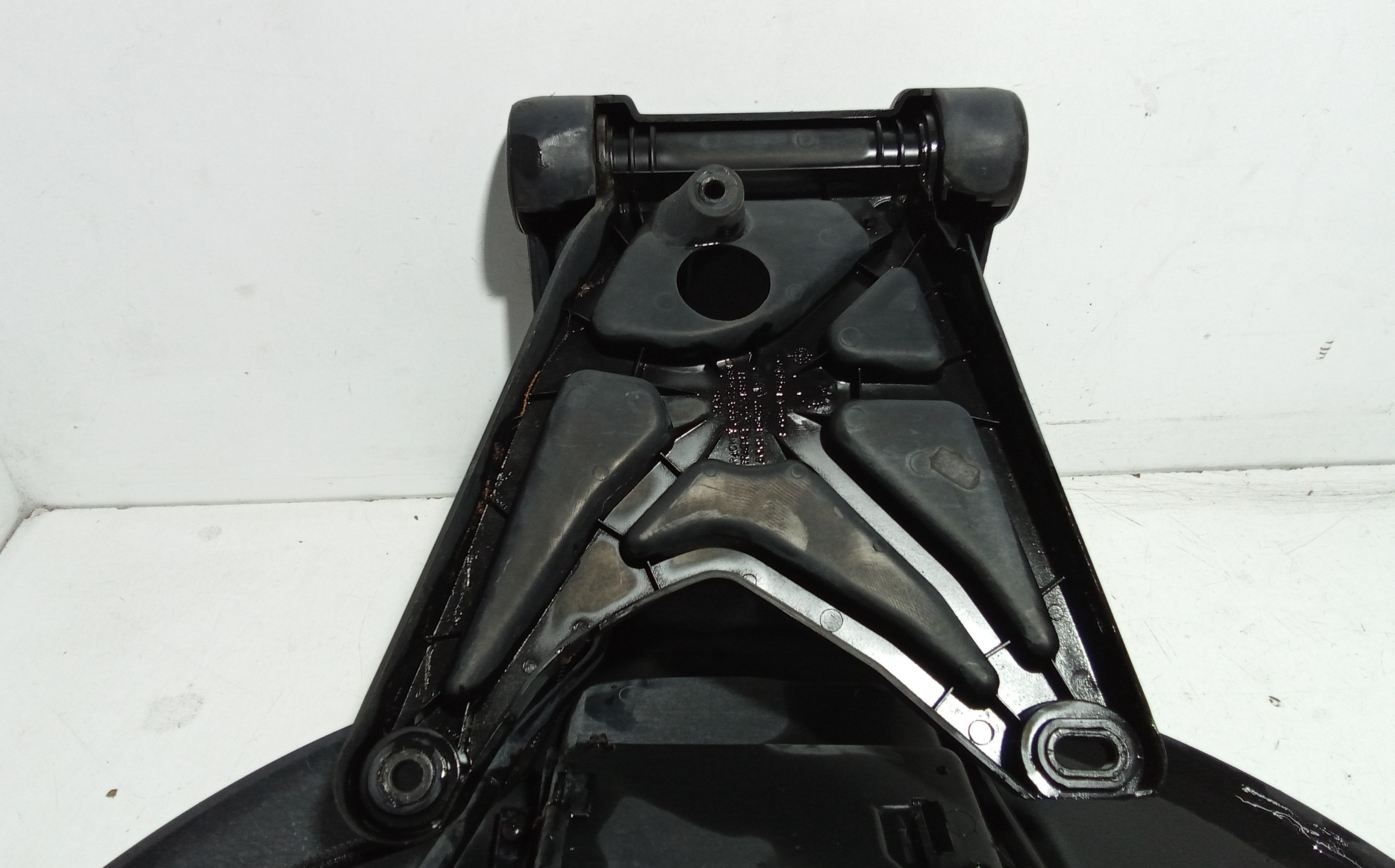 Porta ruota per Jeep Cherokee 4 Serie (2005 - 2008)