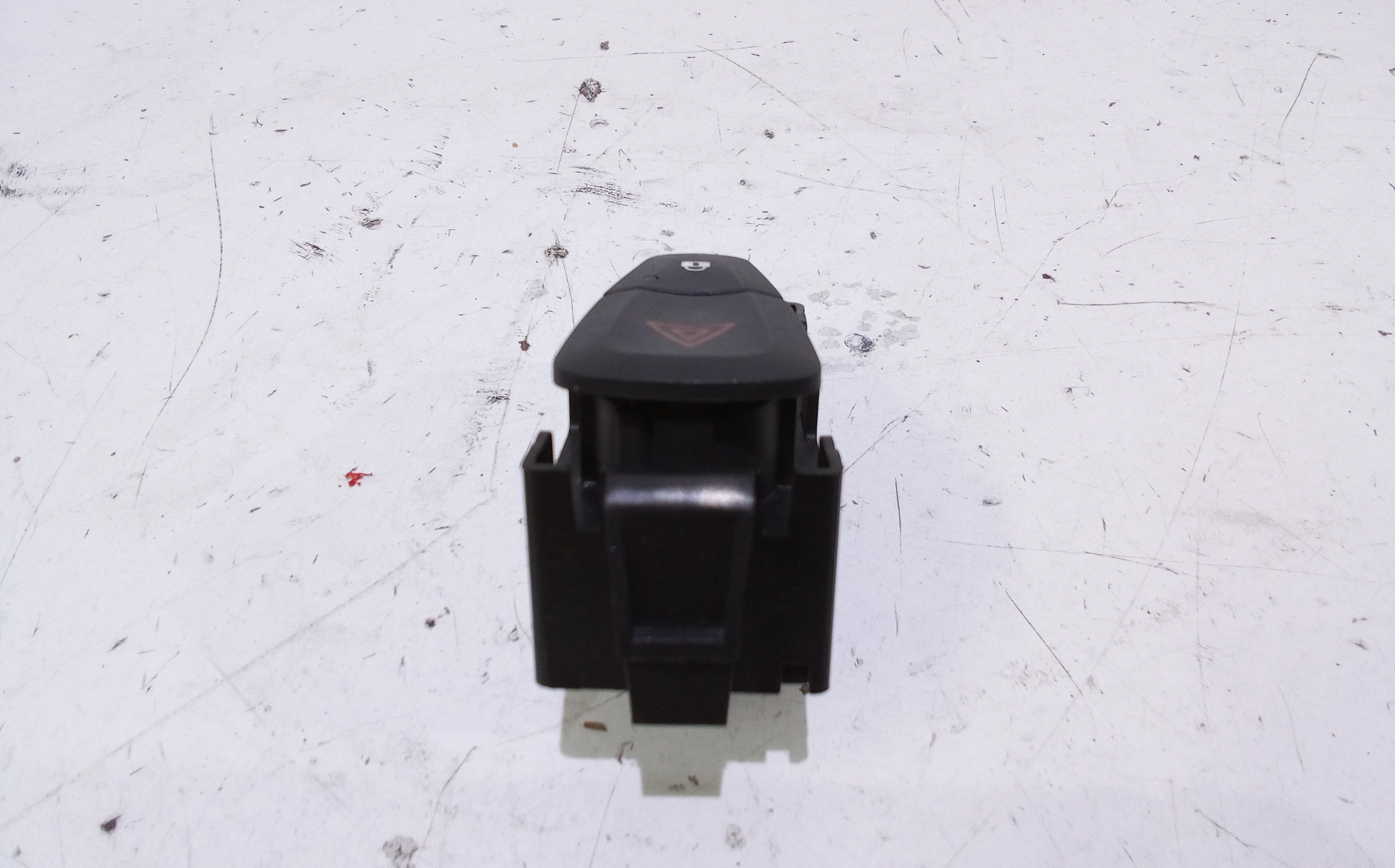 Pulsante luci di emergenza per Renault Scenic X Mod (2009 - In produzione)