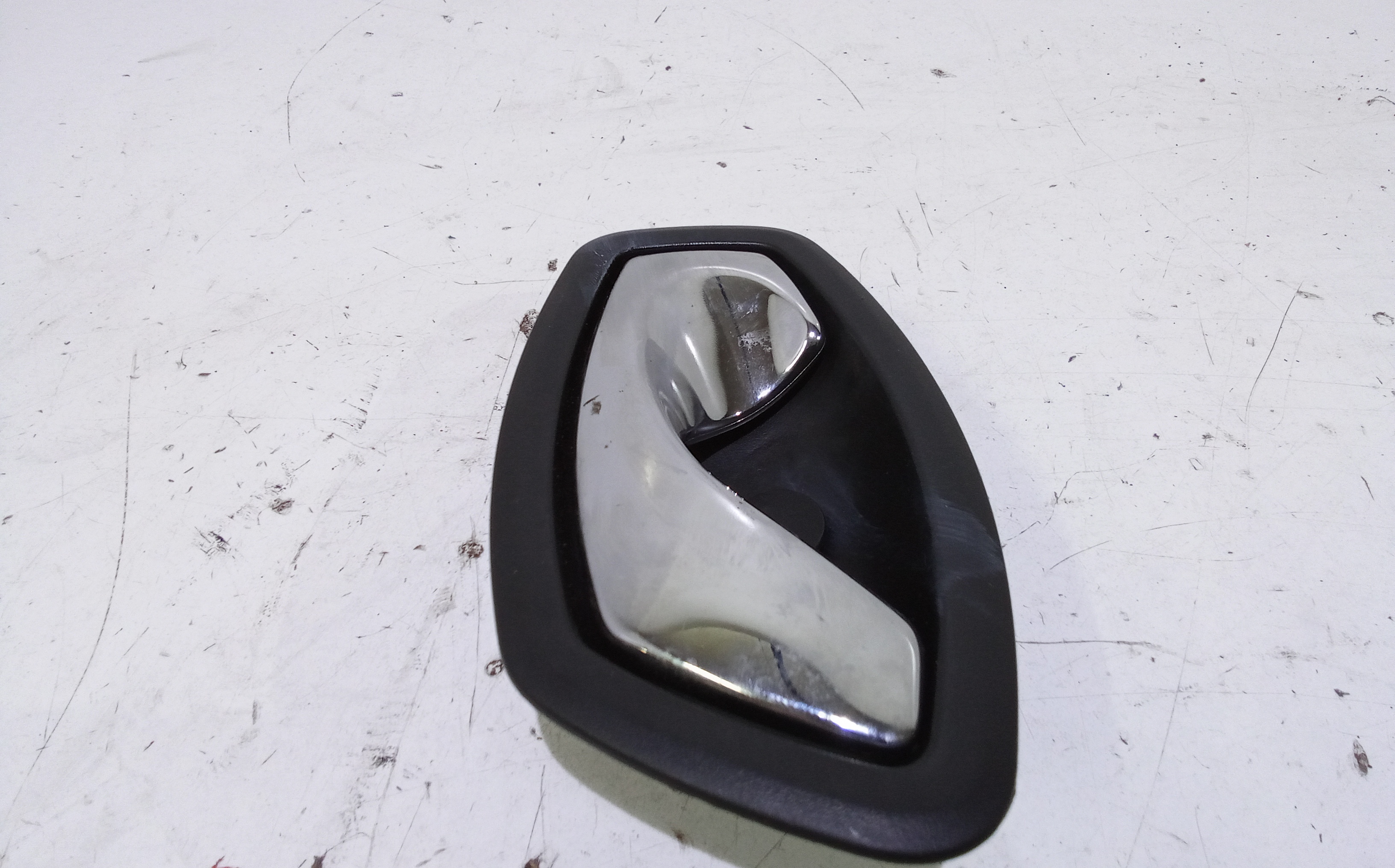 Maniglia interna anteriore Sinistra per Renault Scenic X Mod (2009 - In produzione)
