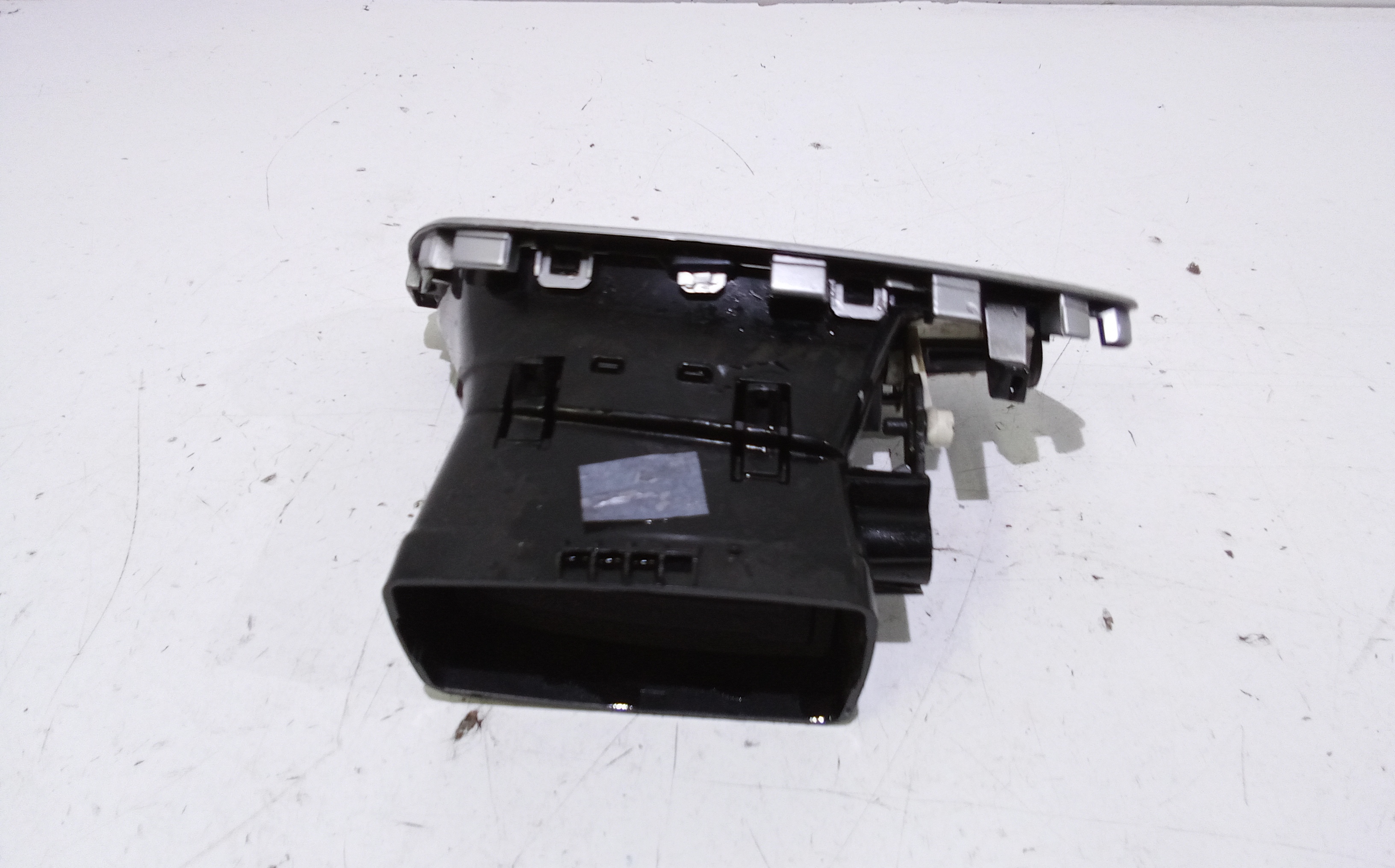 Bocchetta aria cruscotto lato guida per Renault Scenic X Mod (2009 - In produzione)