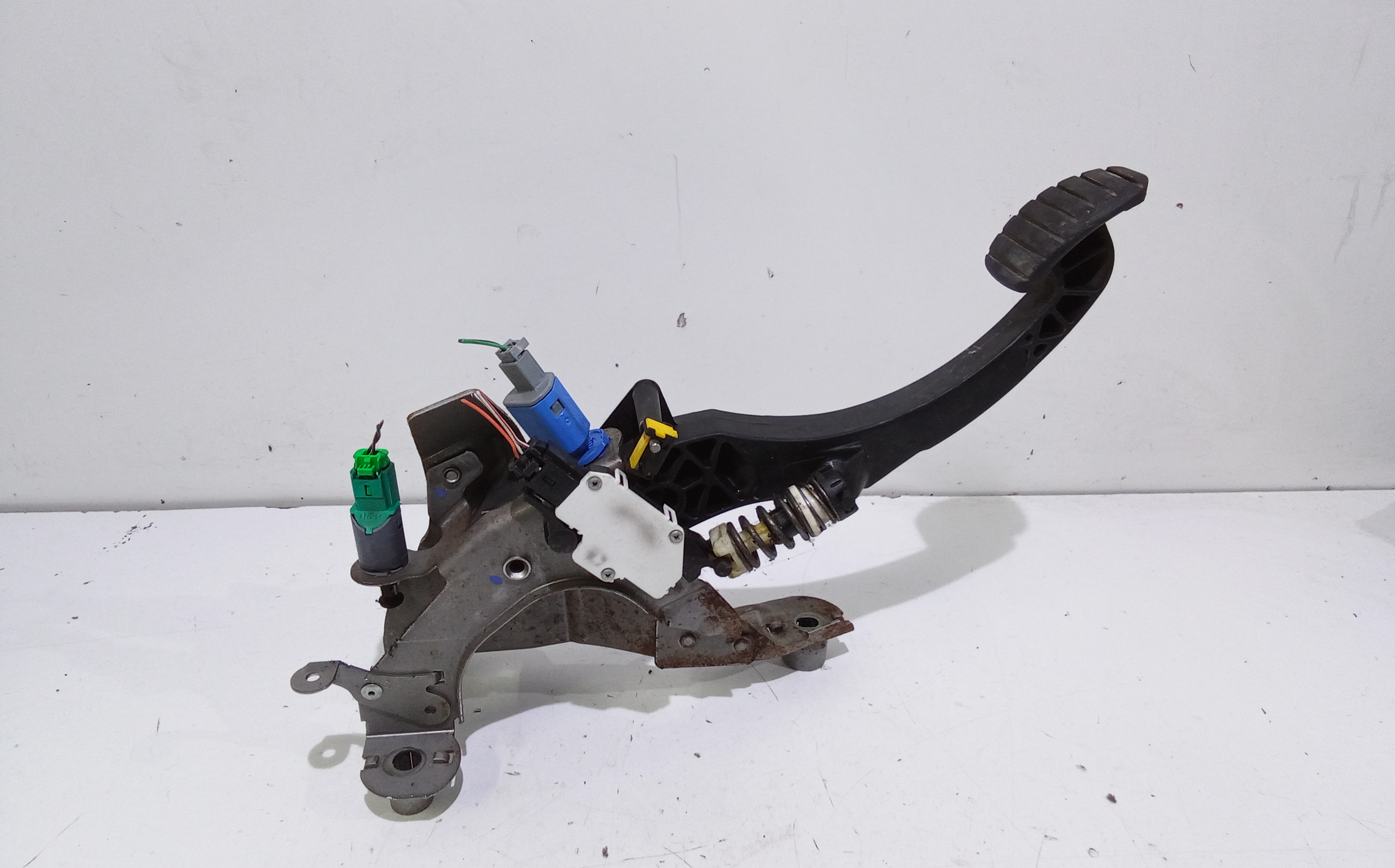 Pedale frizione per Renault Scenic X Mod (2009 - In produzione)