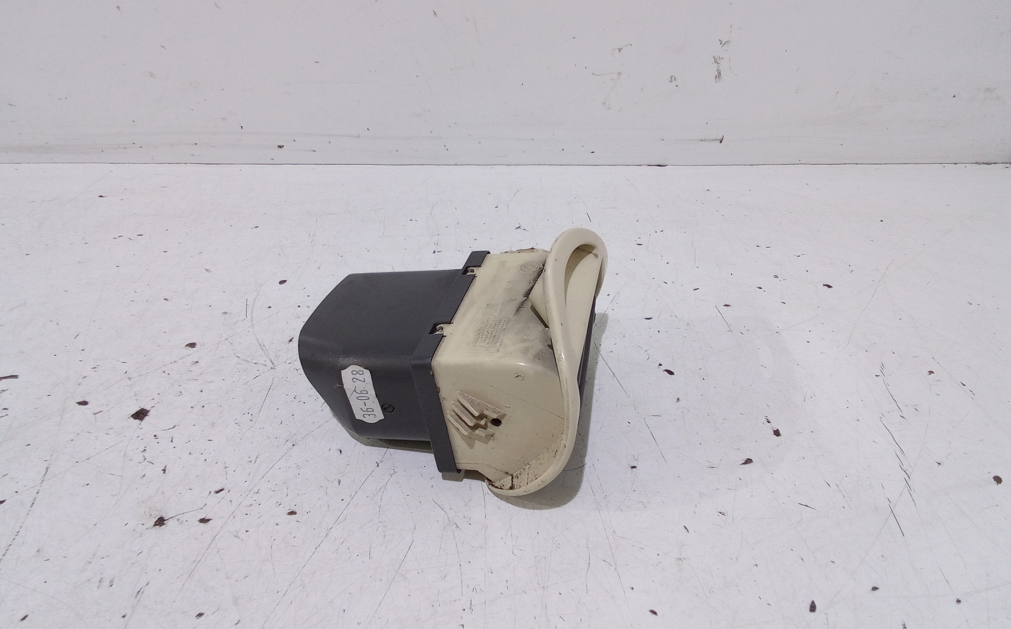 Bocchetta aria cruscotto lato guida per Fiat Seicento Serie (00>05) (2000 - 2005)