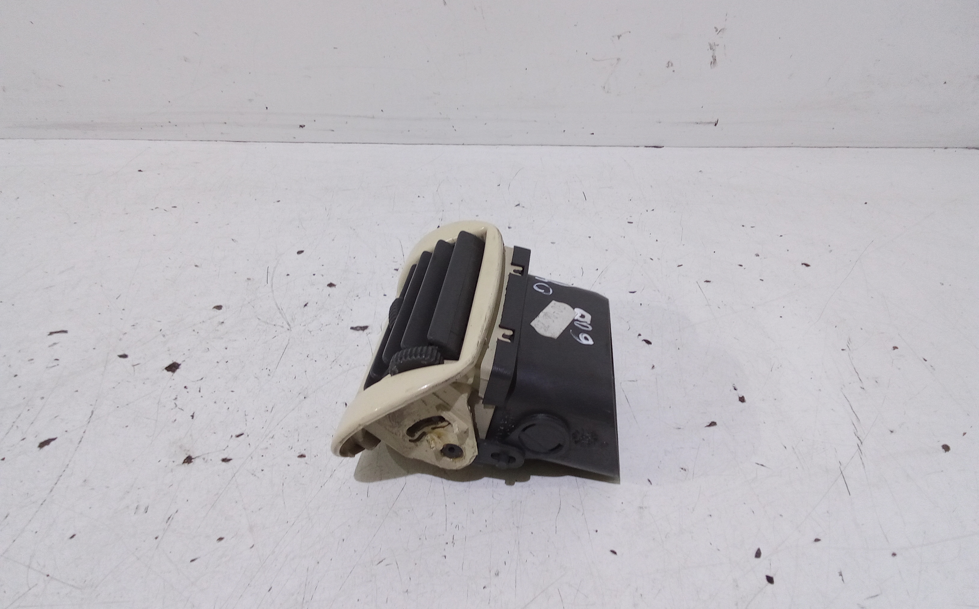 Bocchetta aria cruscotto lato passeggero per Fiat Seicento Serie (00>05) (2000 - 2005)