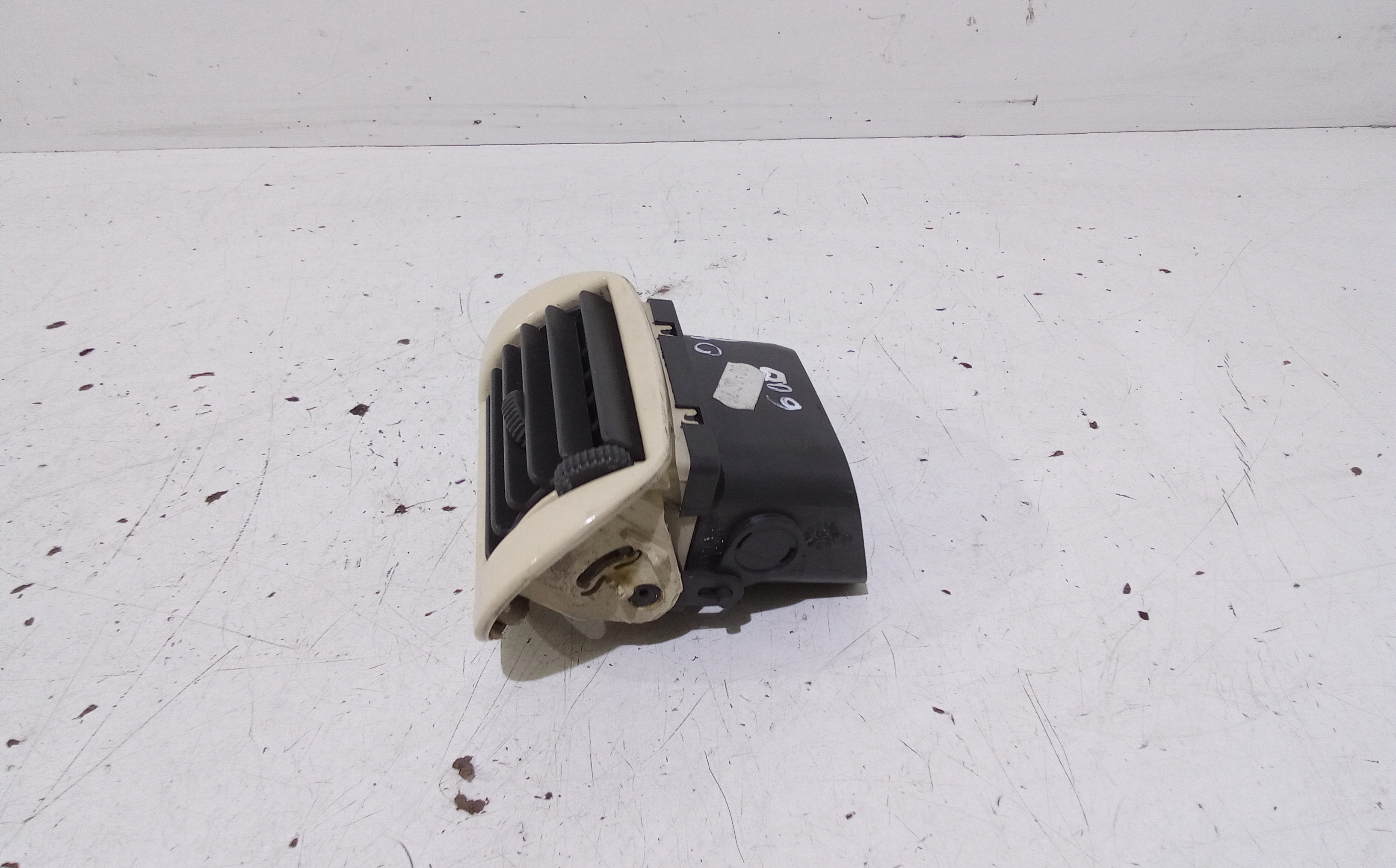 Bocchetta aria cruscotto lato passeggero per Fiat Seicento Serie (00>05) (2000 - 2005)