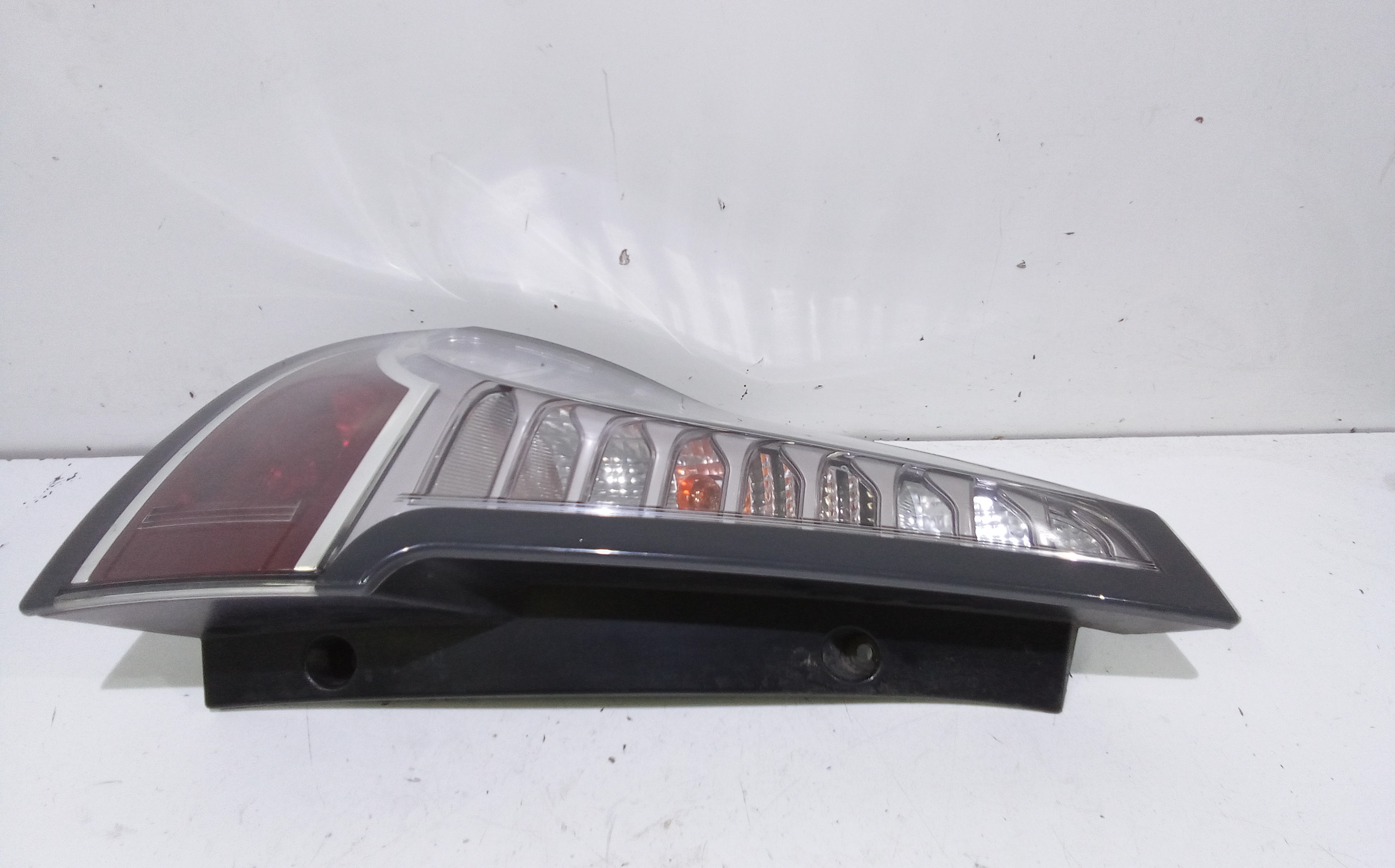 Stop fanale Posteriore sinistro lato Guida per Renault Scenic X Mod (2009 - In produzione)