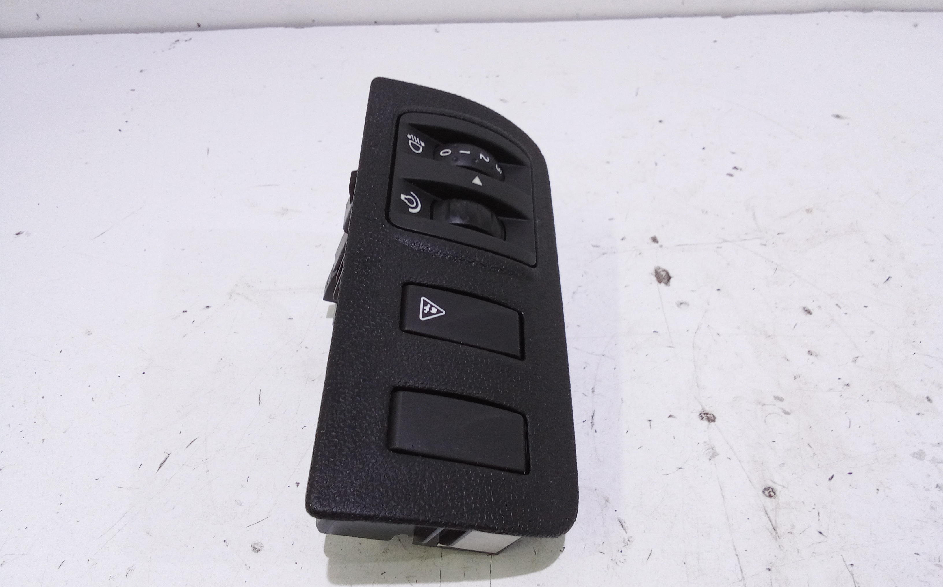 Regolatore Fari per Renault Scenic X Mod (2009 - In produzione)