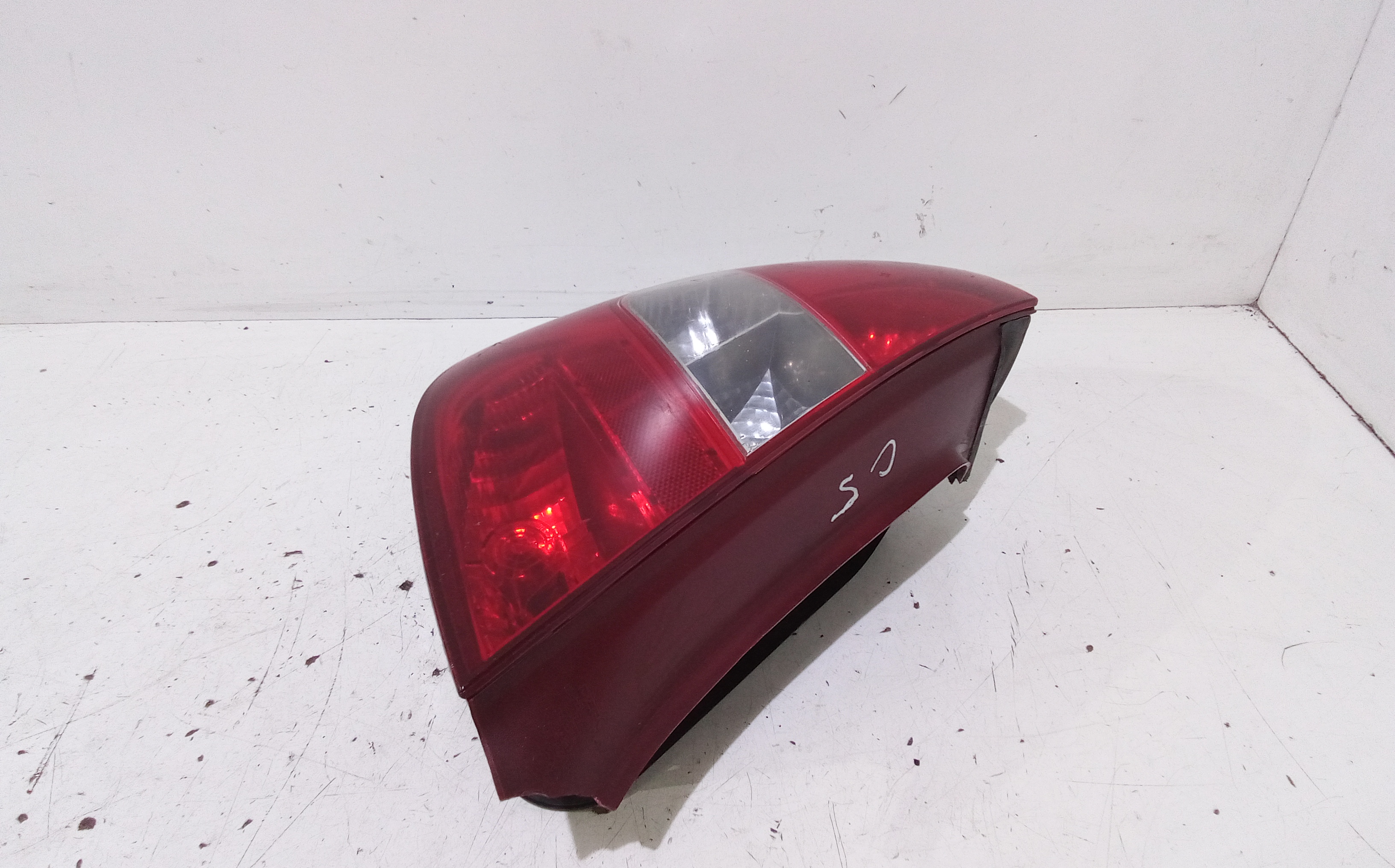 Stop fanale Posteriore sinistro lato Guida per Citroen C5 Berlina 1 Serie (2000 - 2004)