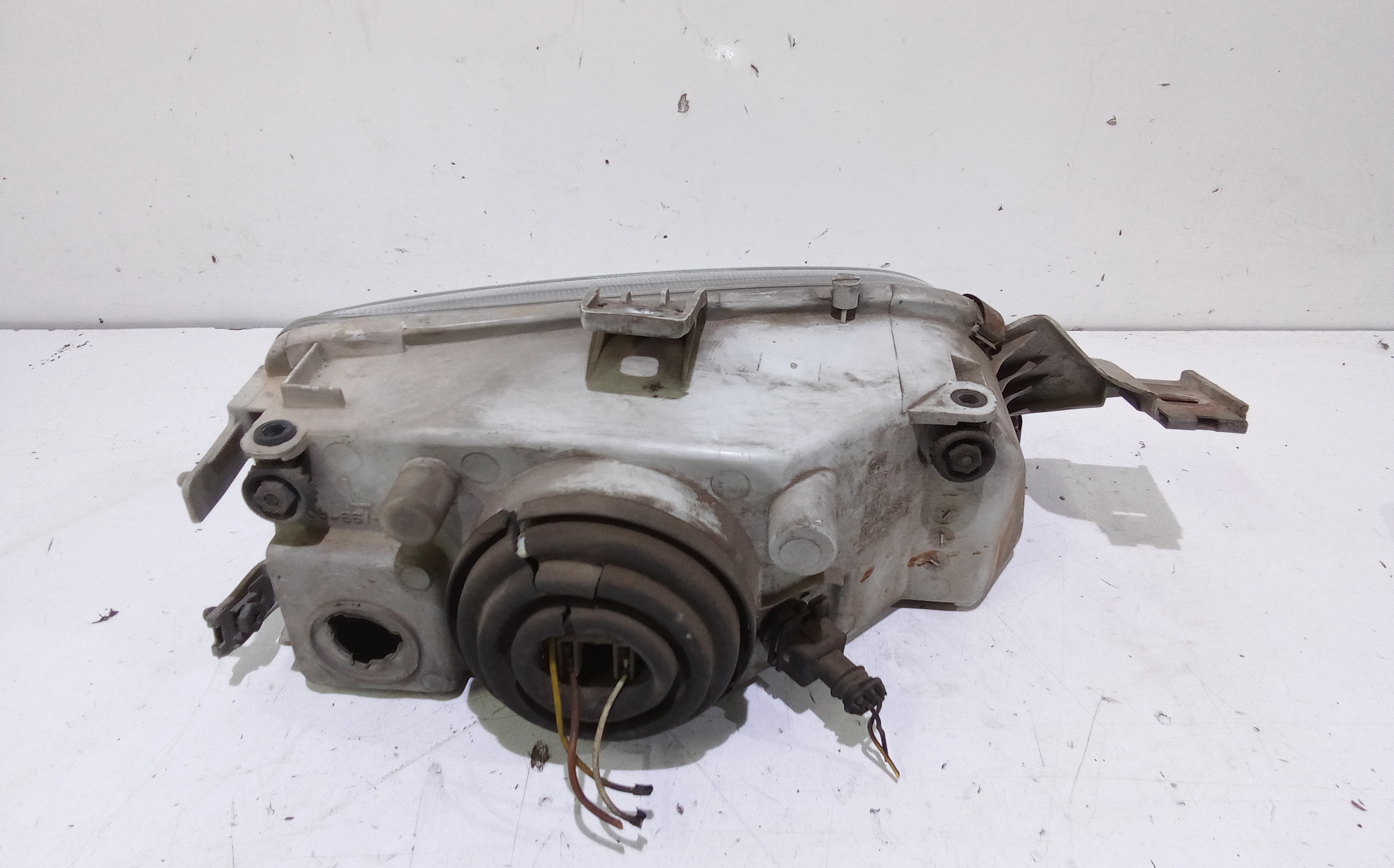 Faro anteriore Sinistro Guida per Fiat Punto Berlina 3p (1993 - 1999)