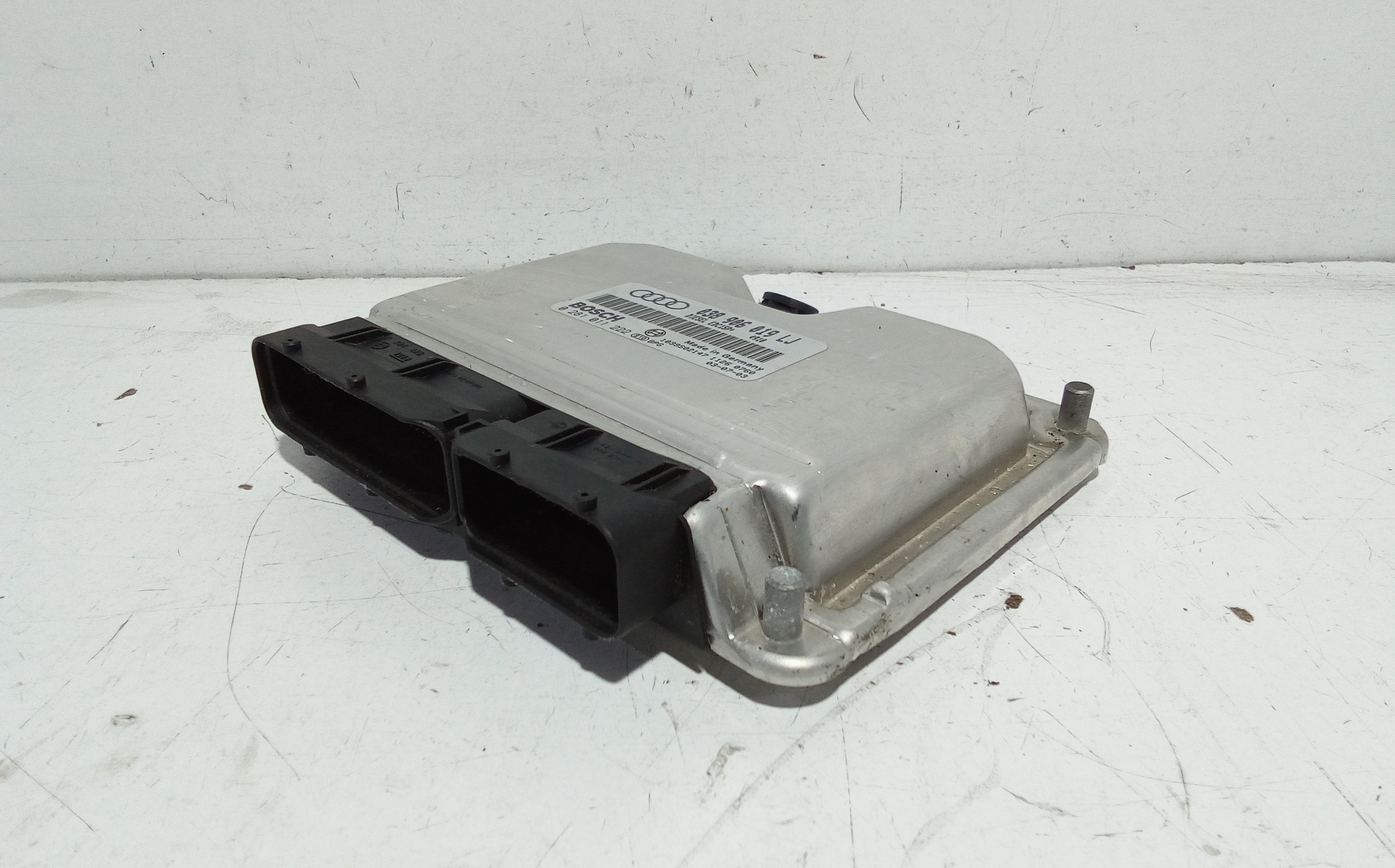 Centralina motore per Audi A4 Avant (8e) (00>04) (2000 - 2004)