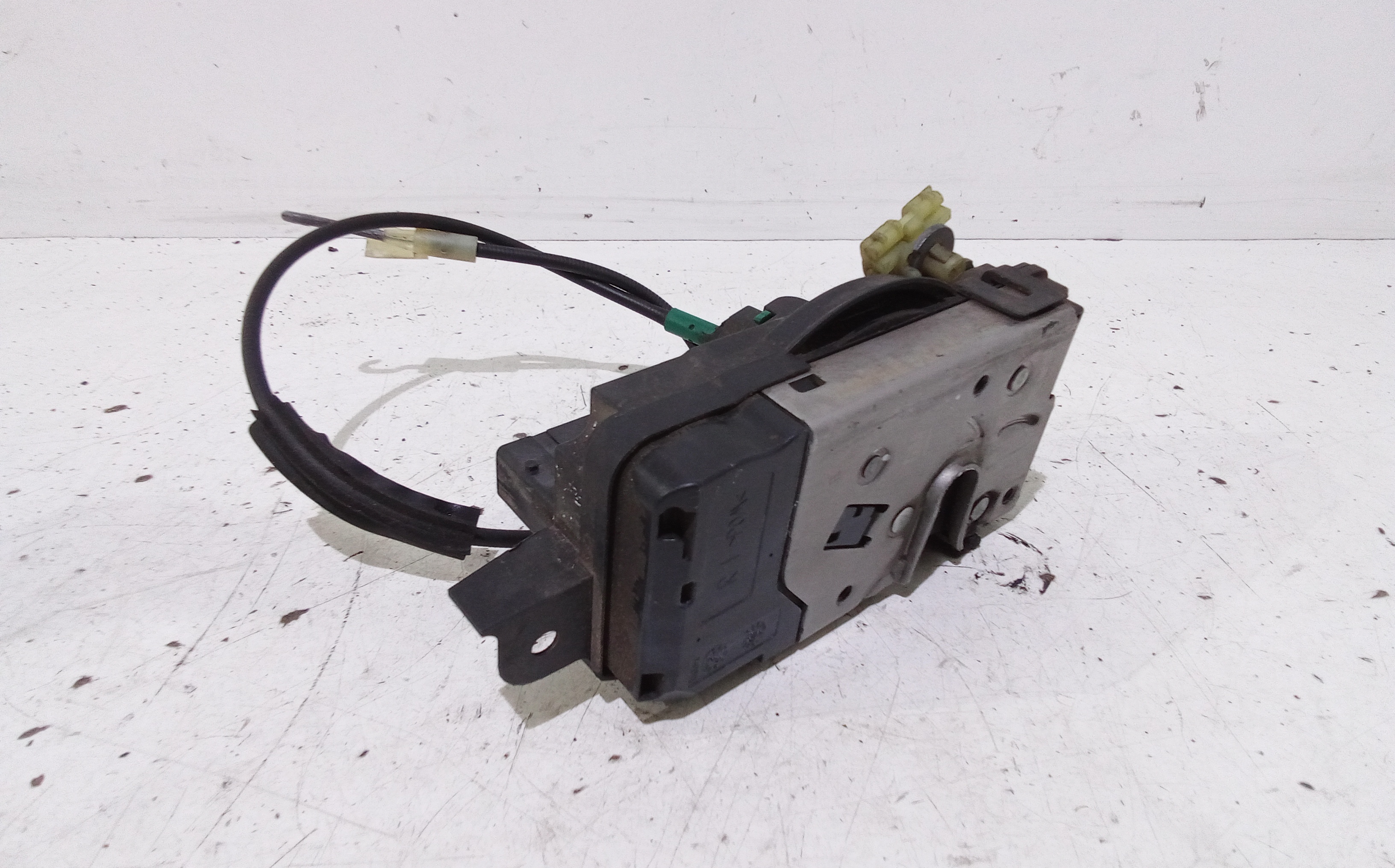 Serratura Anteriore Destra per Opel Astra H Berlina (2004 - 2007)