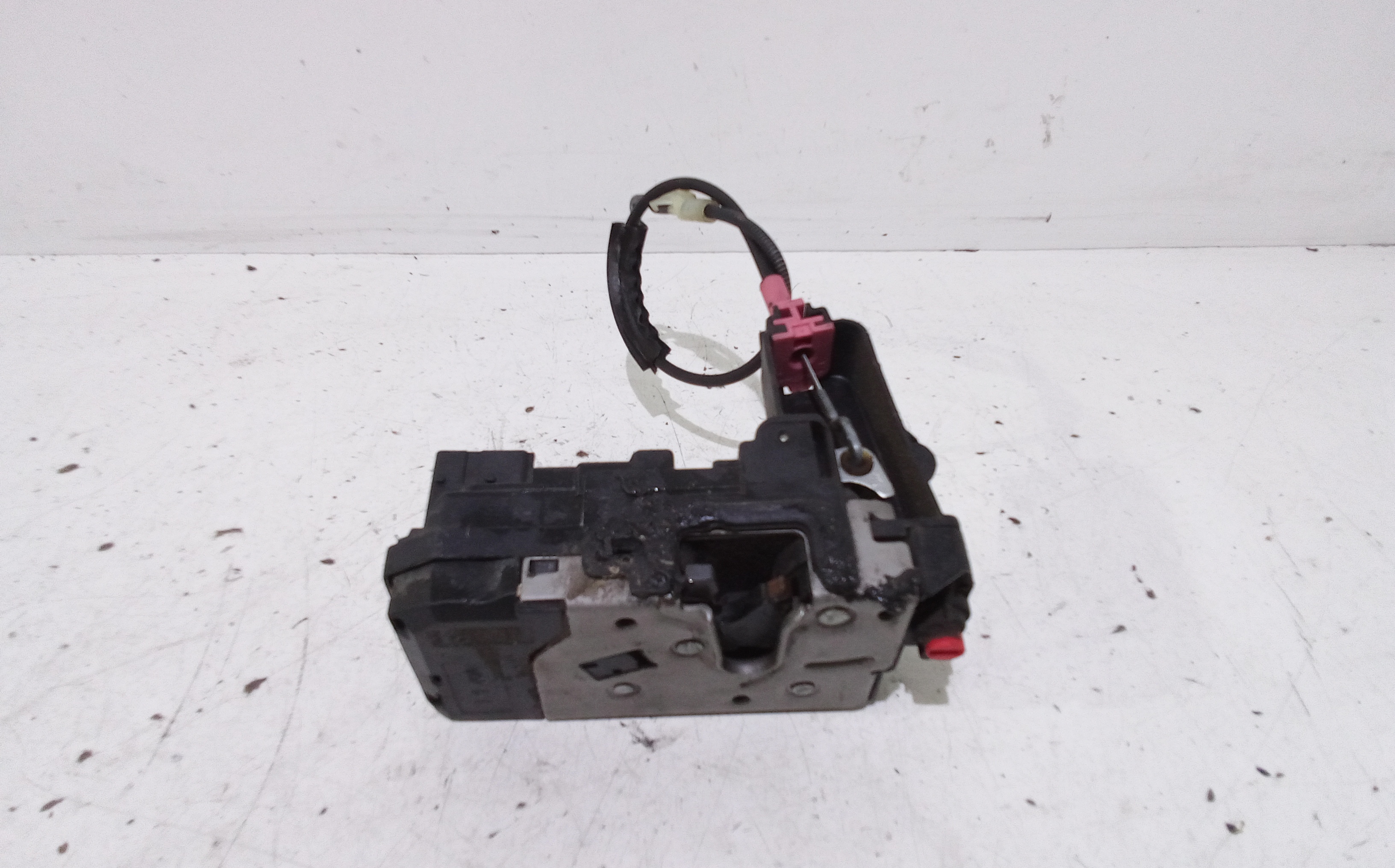 Serratura Anteriore Sinistra per Opel Astra H Berlina (2004 - 2007)