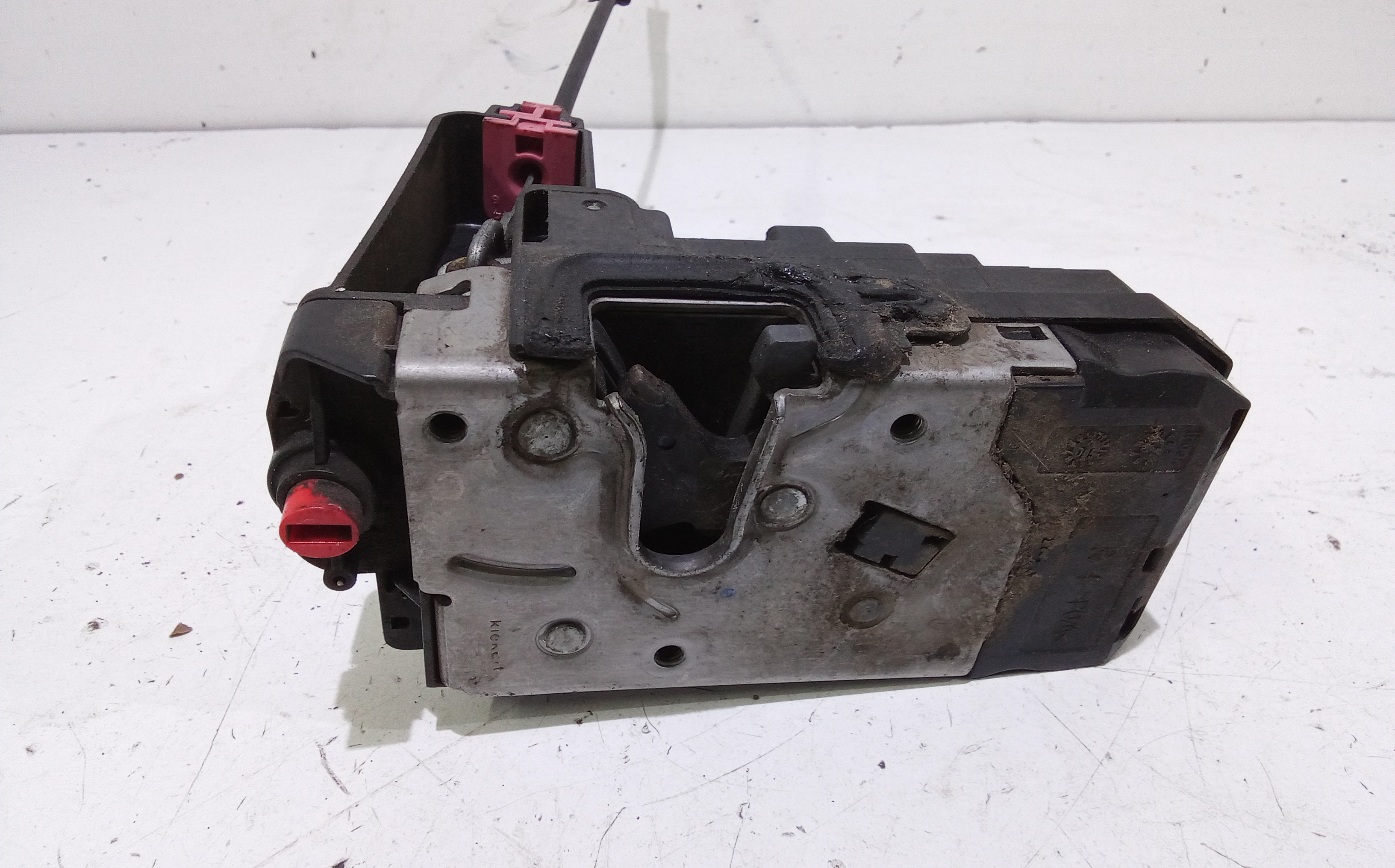 Serratura Anteriore Destra per Opel Astra H Berlina (2004 - 2007)