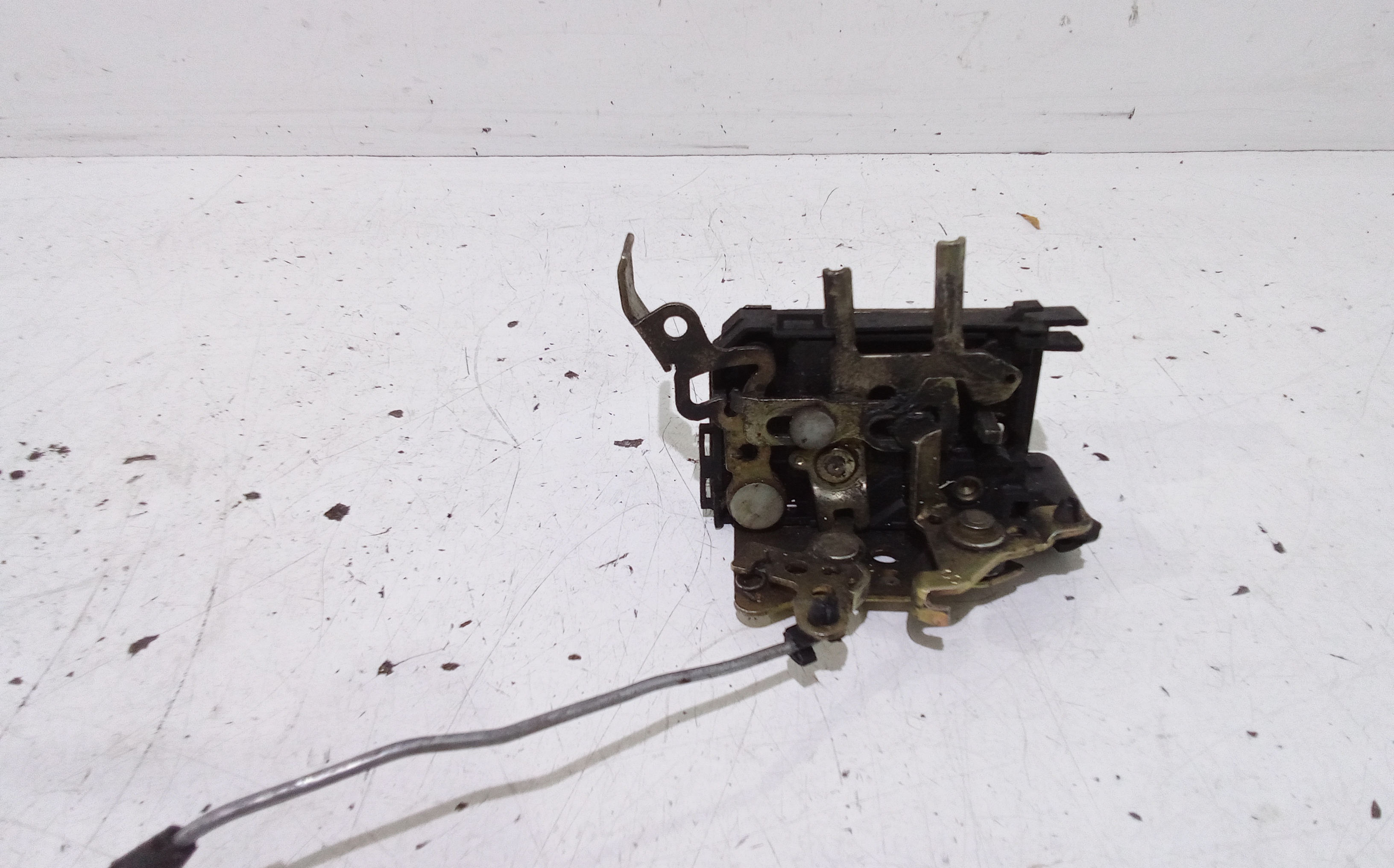 Serratura Anteriore Sinistra per Fiat Punto Berlina 3p (1993 - 1999)