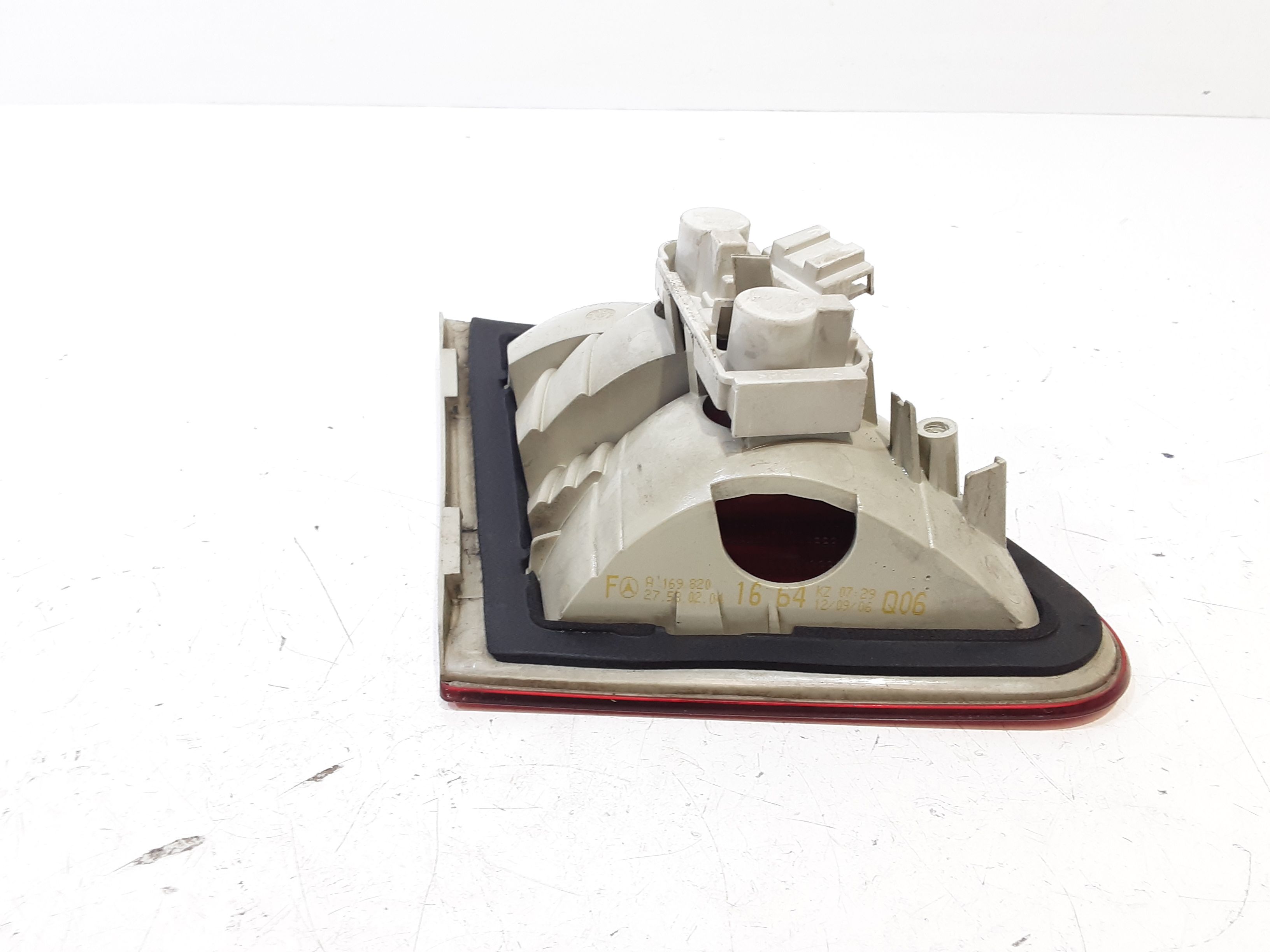 Stop Posteriore Destro Integrato nel Portello MERCEDES Classe B W245 1 Serie