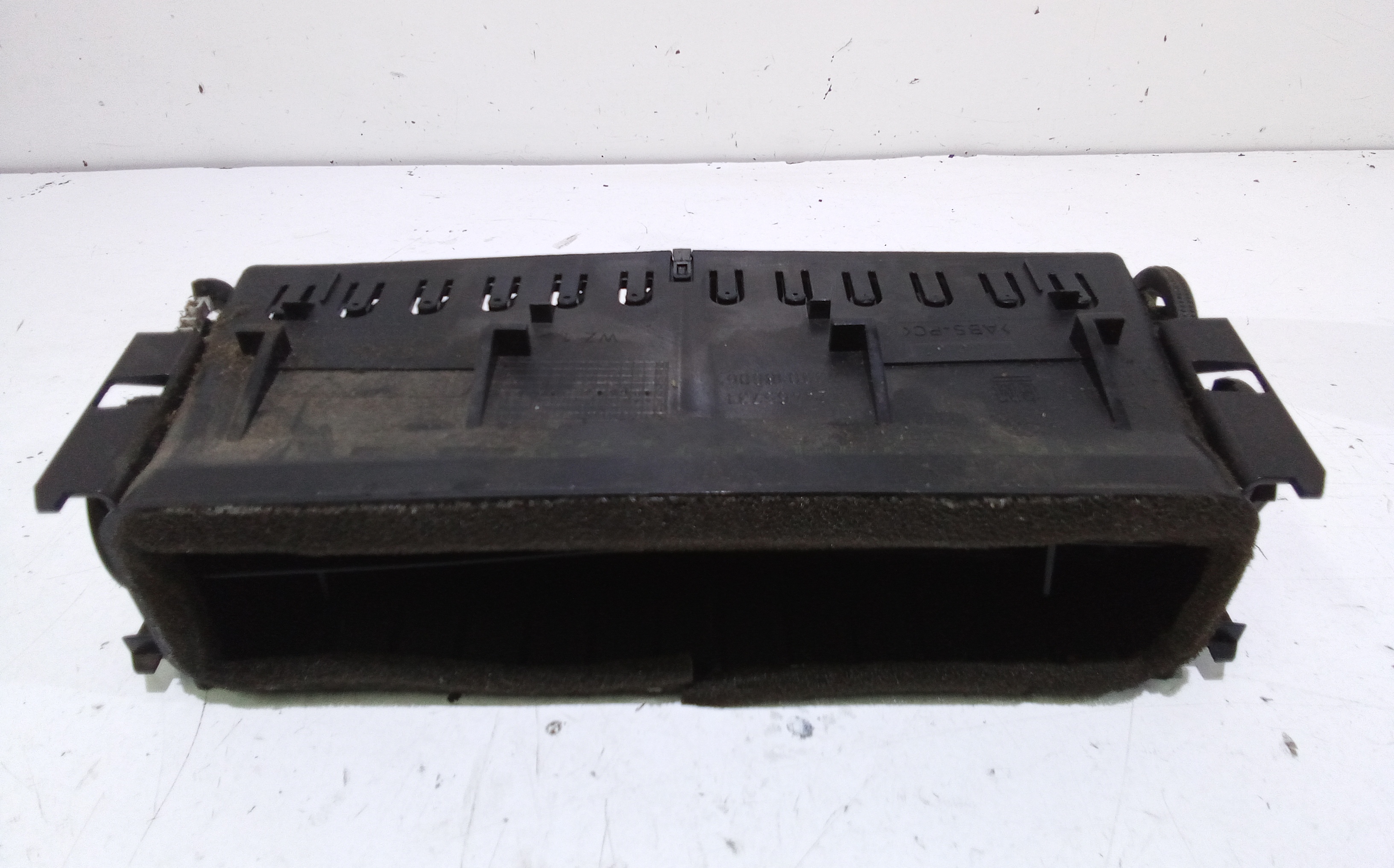 Bocchette Aria Centrale per Opel Astra H Berlina (2004 - 2007)