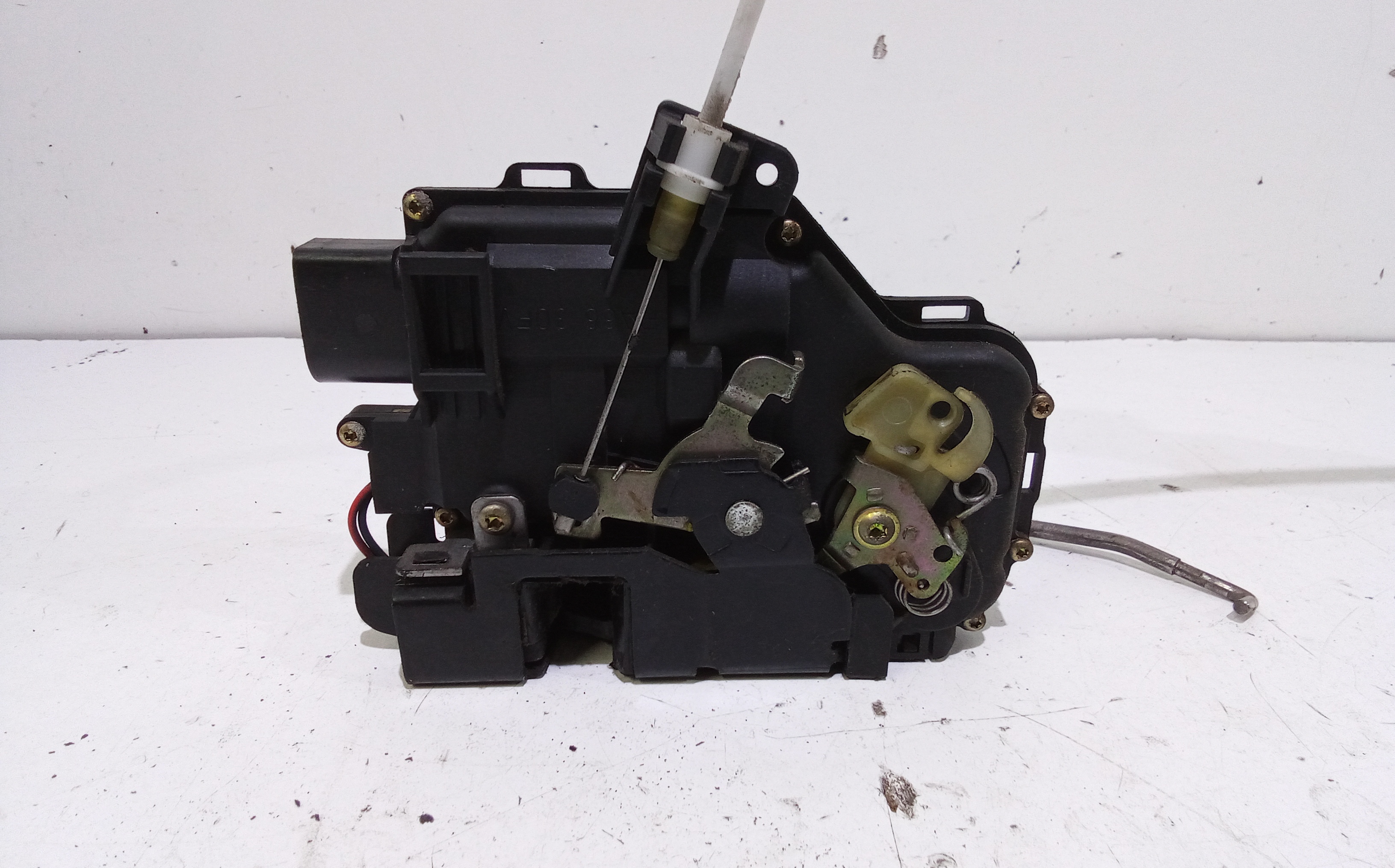 Serratura Anteriore Destra per Audi A2 Serie (8z0) (00>05) (2000 - 2005)