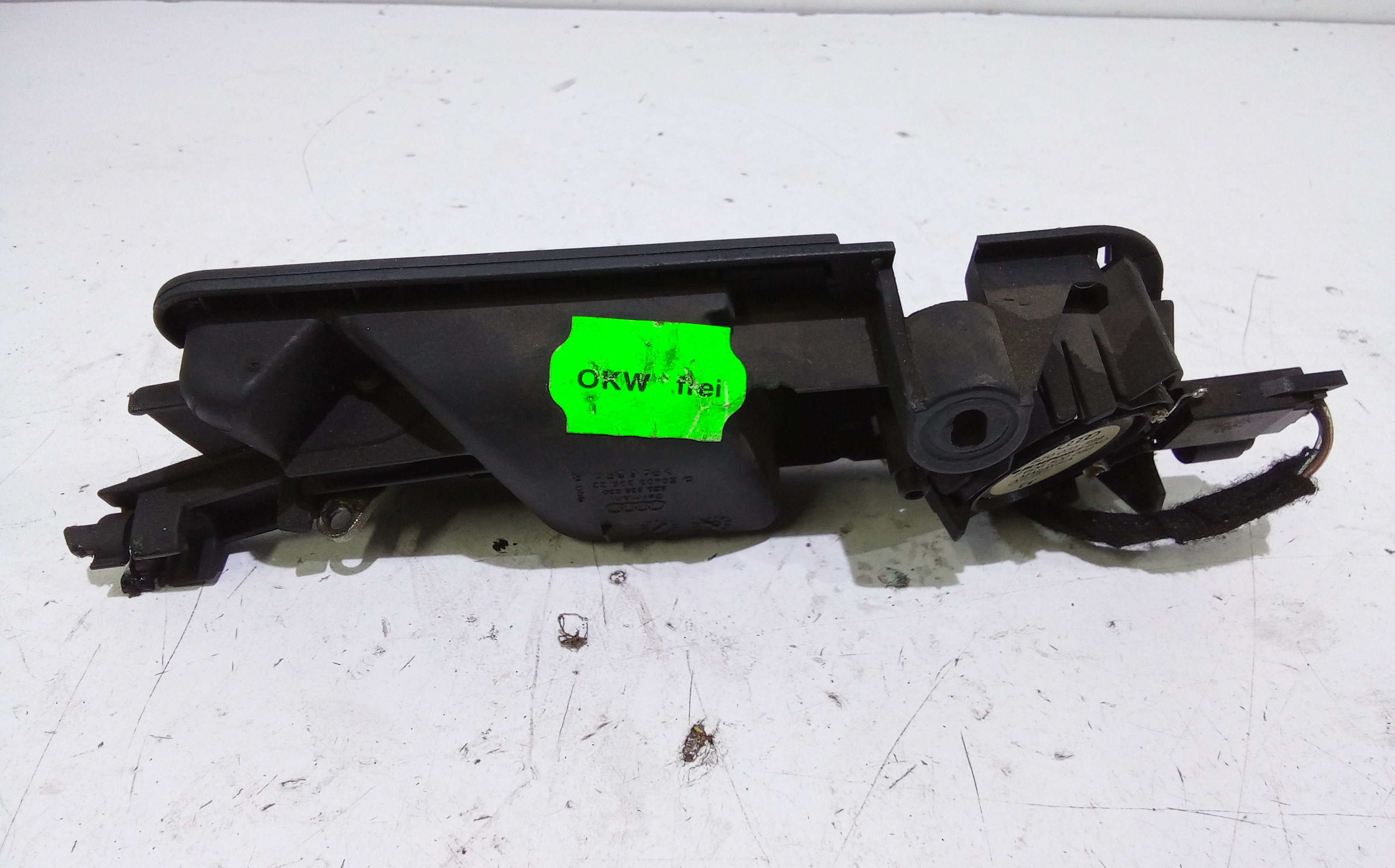 Maniglia interna Posteriore Destra per Audi A2 Serie (8z0) (00>05) (2000 - 2005)