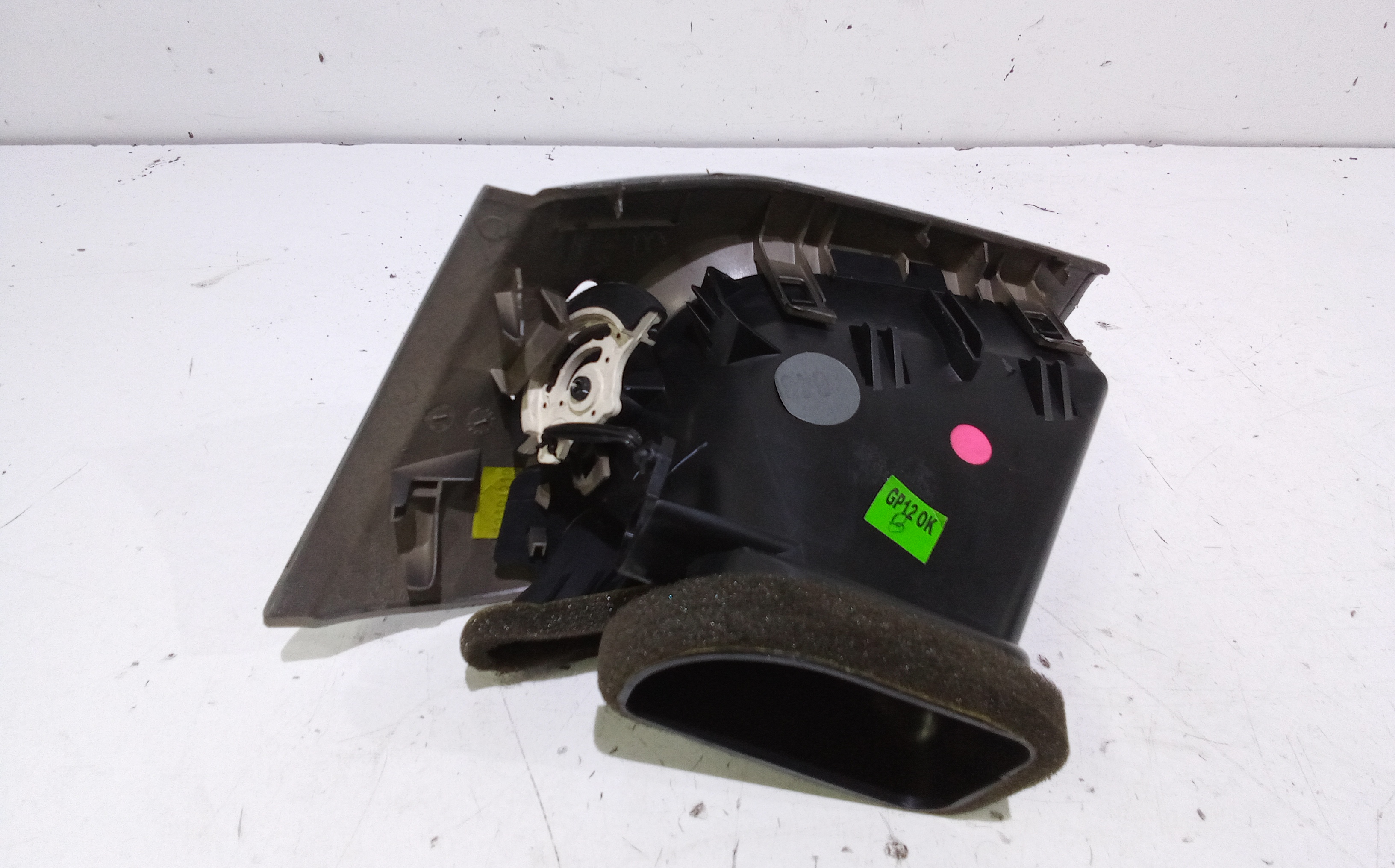 Bocchetta aria cruscotto lato guida per Citroen C3 2 Serie (2005 - 2010)