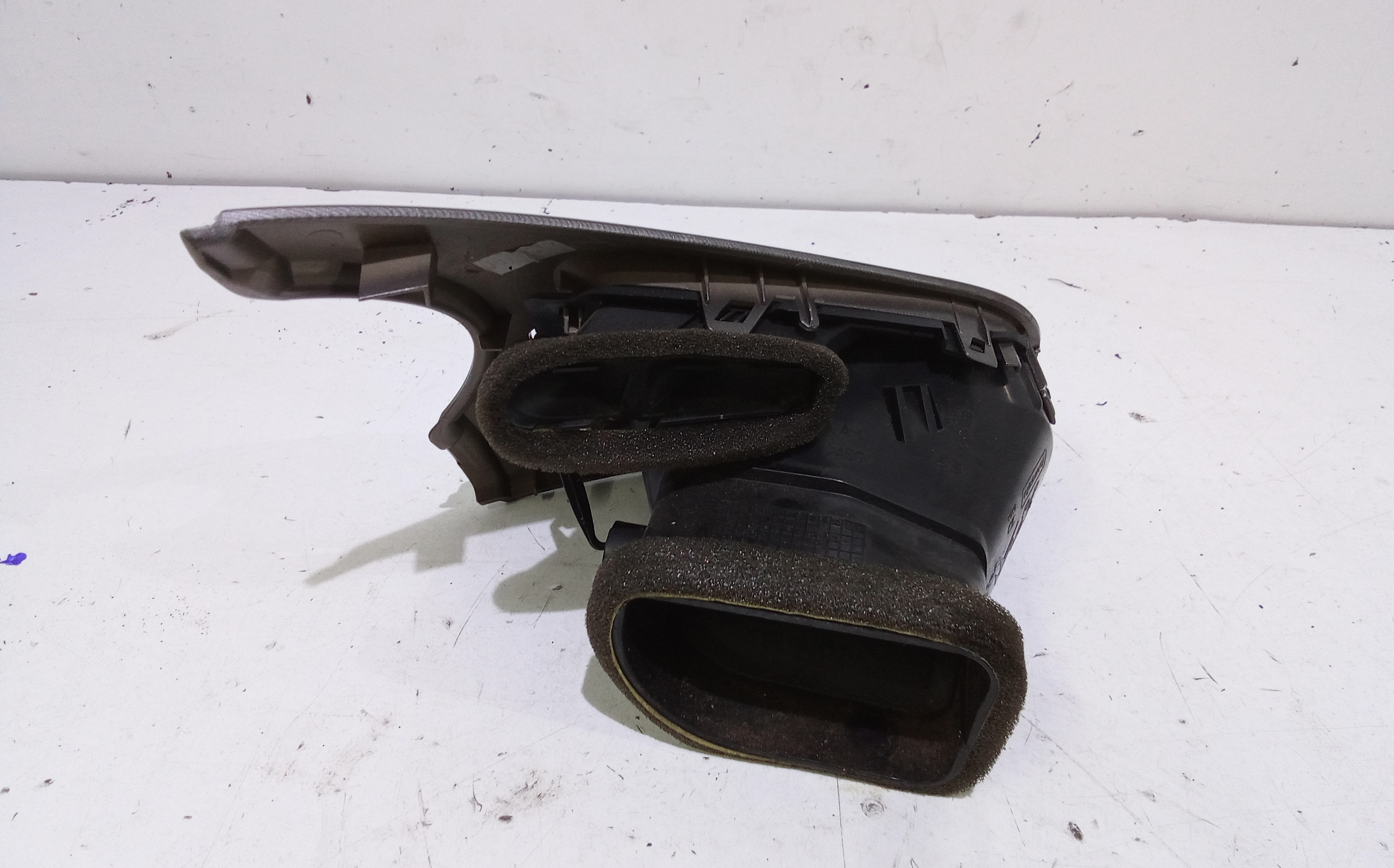 Bocchetta aria cruscotto lato passeggero per Citroen C3 2 Serie (2005 - 2010)