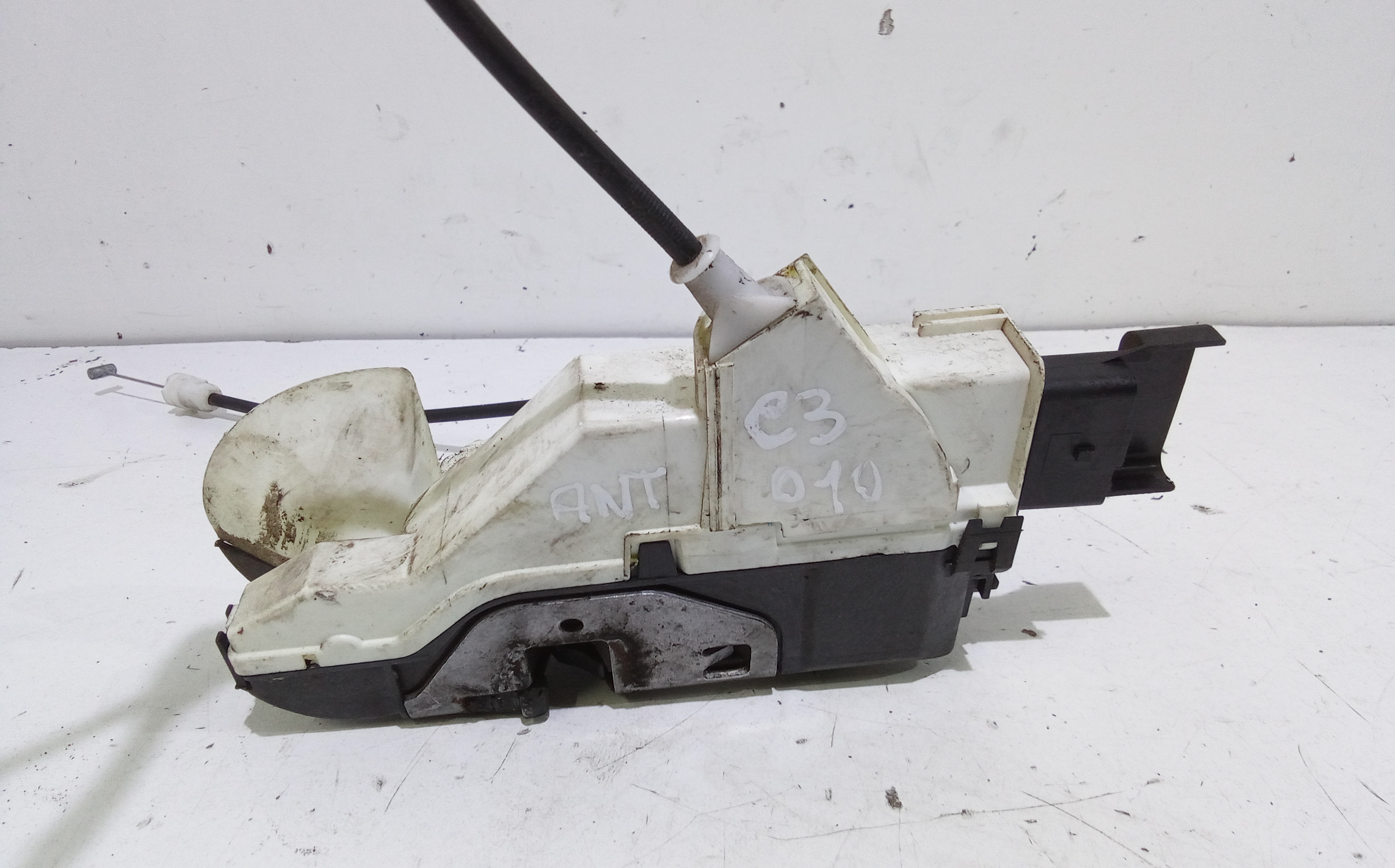 Serratura Anteriore Destra per Citroen C3 2 Serie (2005 - 2010)