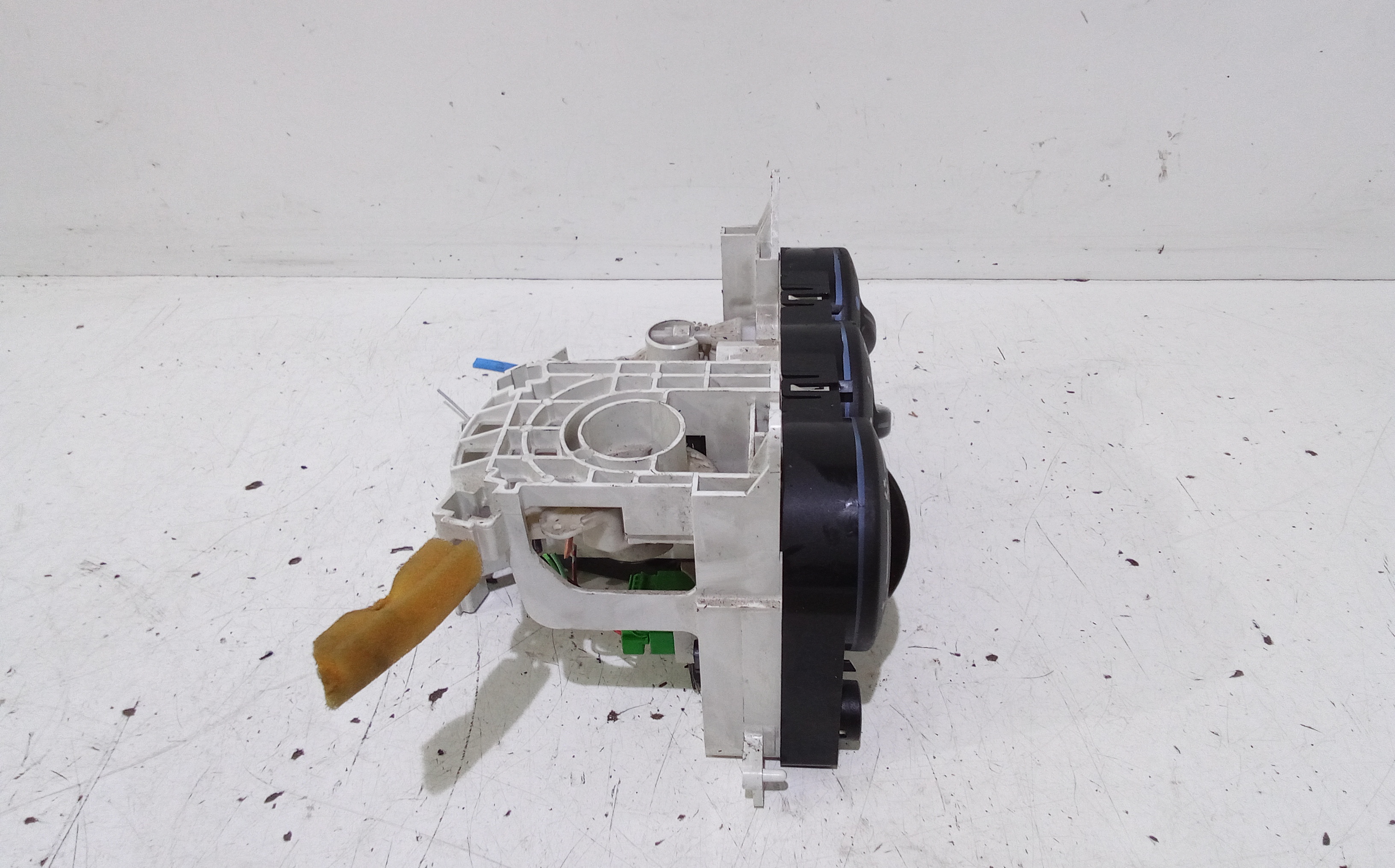 Comandi Clima per Suzuki Ignis 2 Serie (2003 - 2009)