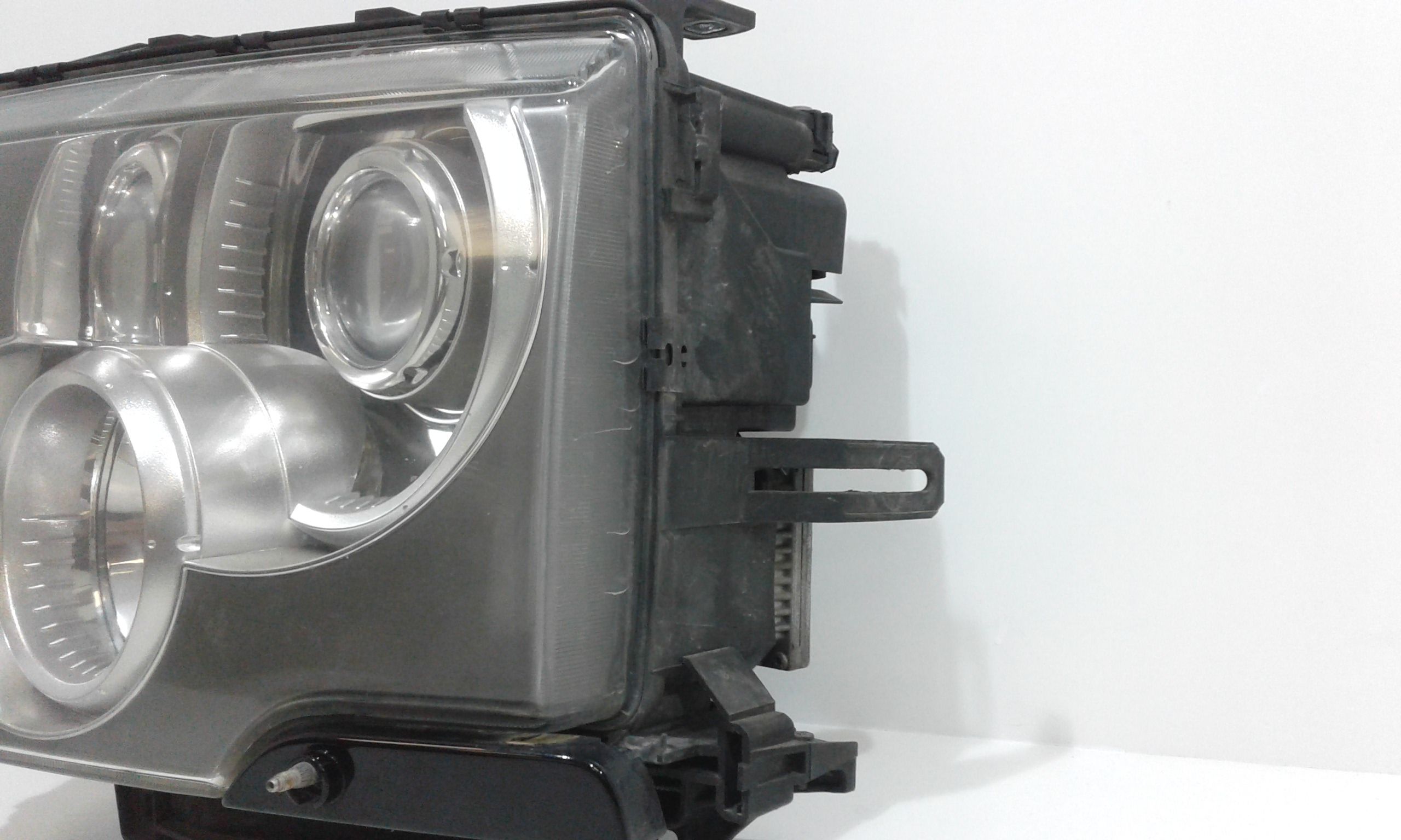 Faro sinistro allo Xenon LAND ROVER Range Rover Serie LM AMC 014
