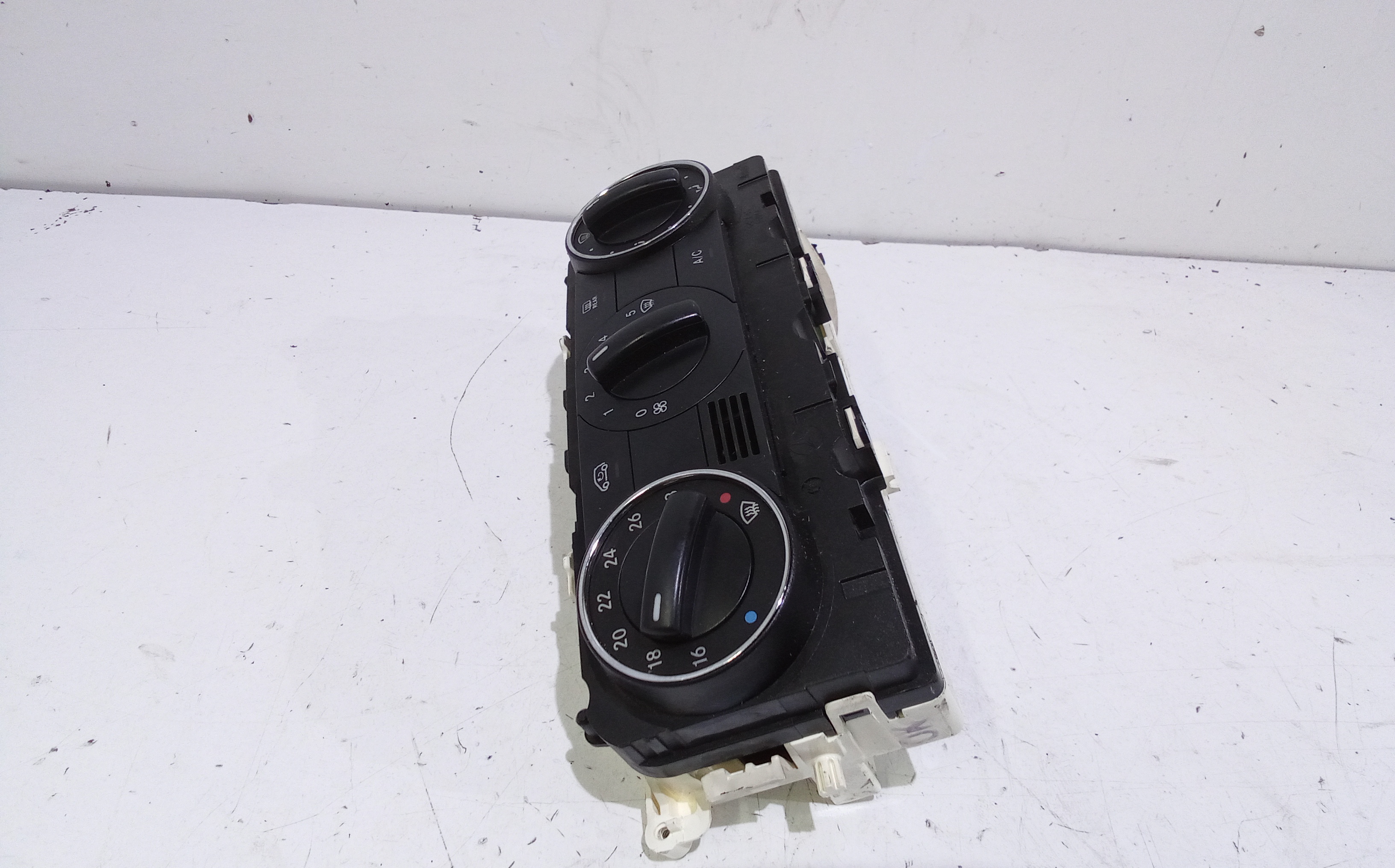 Comandi Clima per Mercedes Classe A W169 4 Serie (2008 - In produzione)