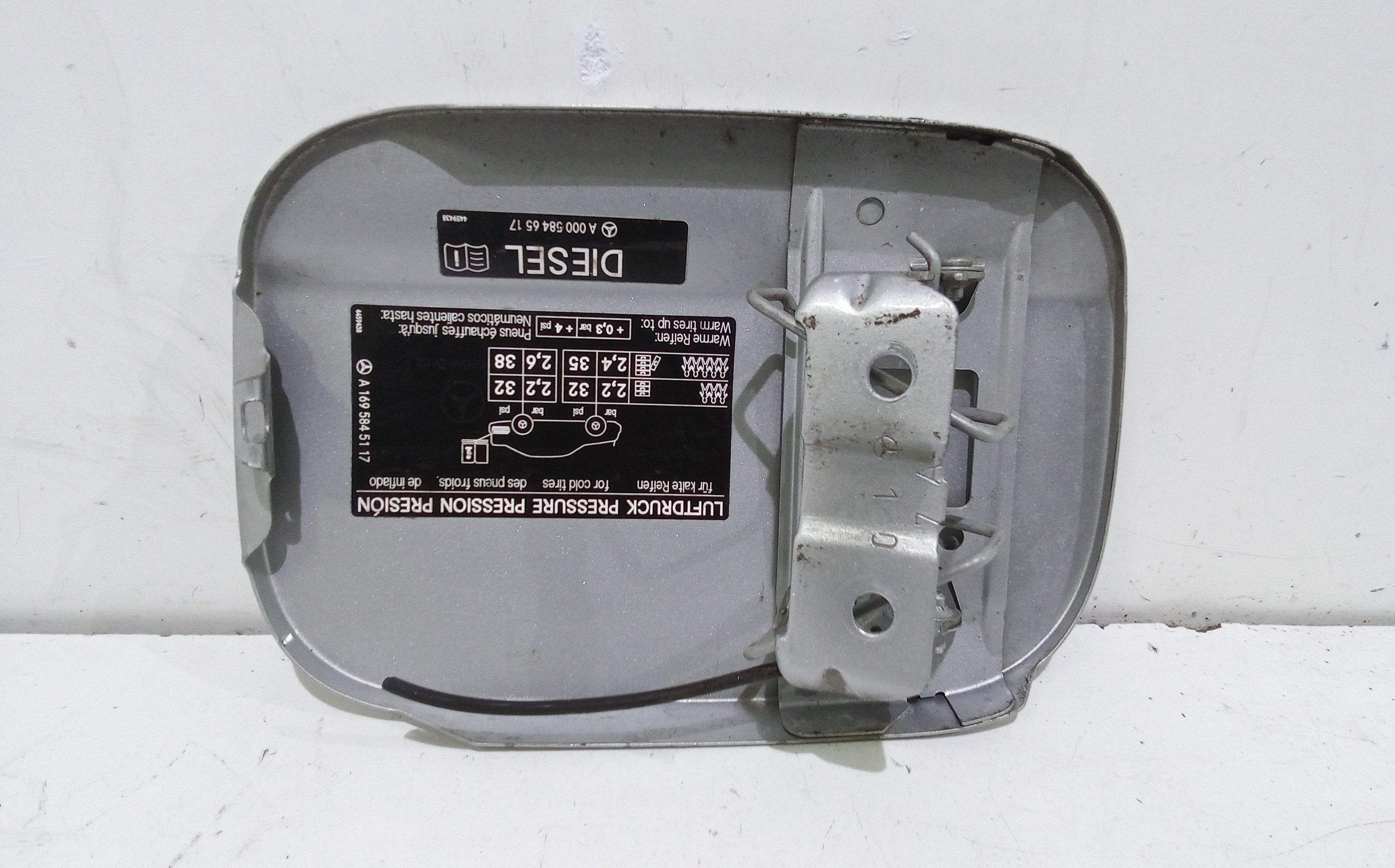 Sportellino Carburante per Mercedes Classe A W169 4 Serie (2008 - In produzione)