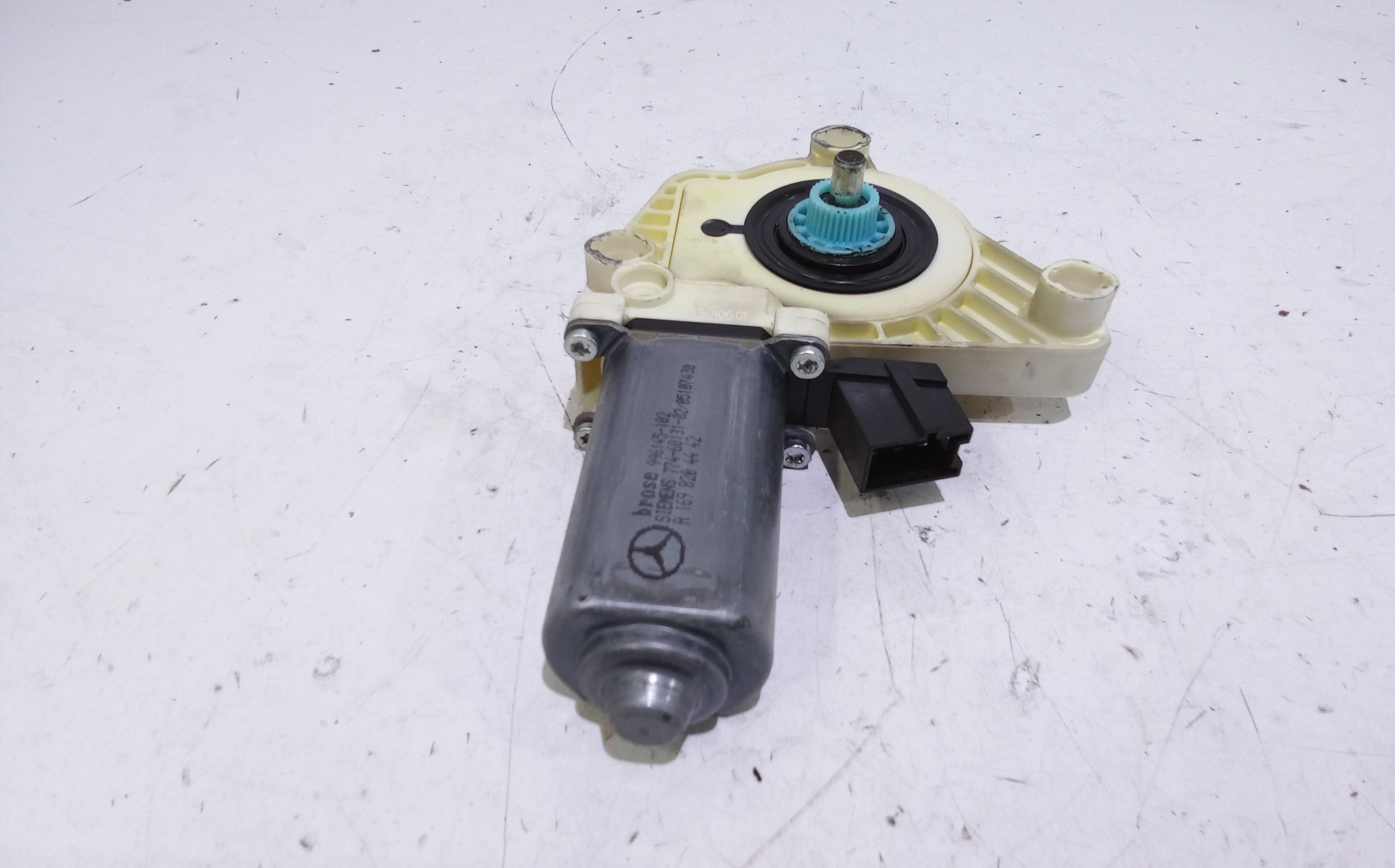 Motorino Alzavetro anteriore destra per Mercedes Classe A W169 4 Serie (2008 - In produzione)