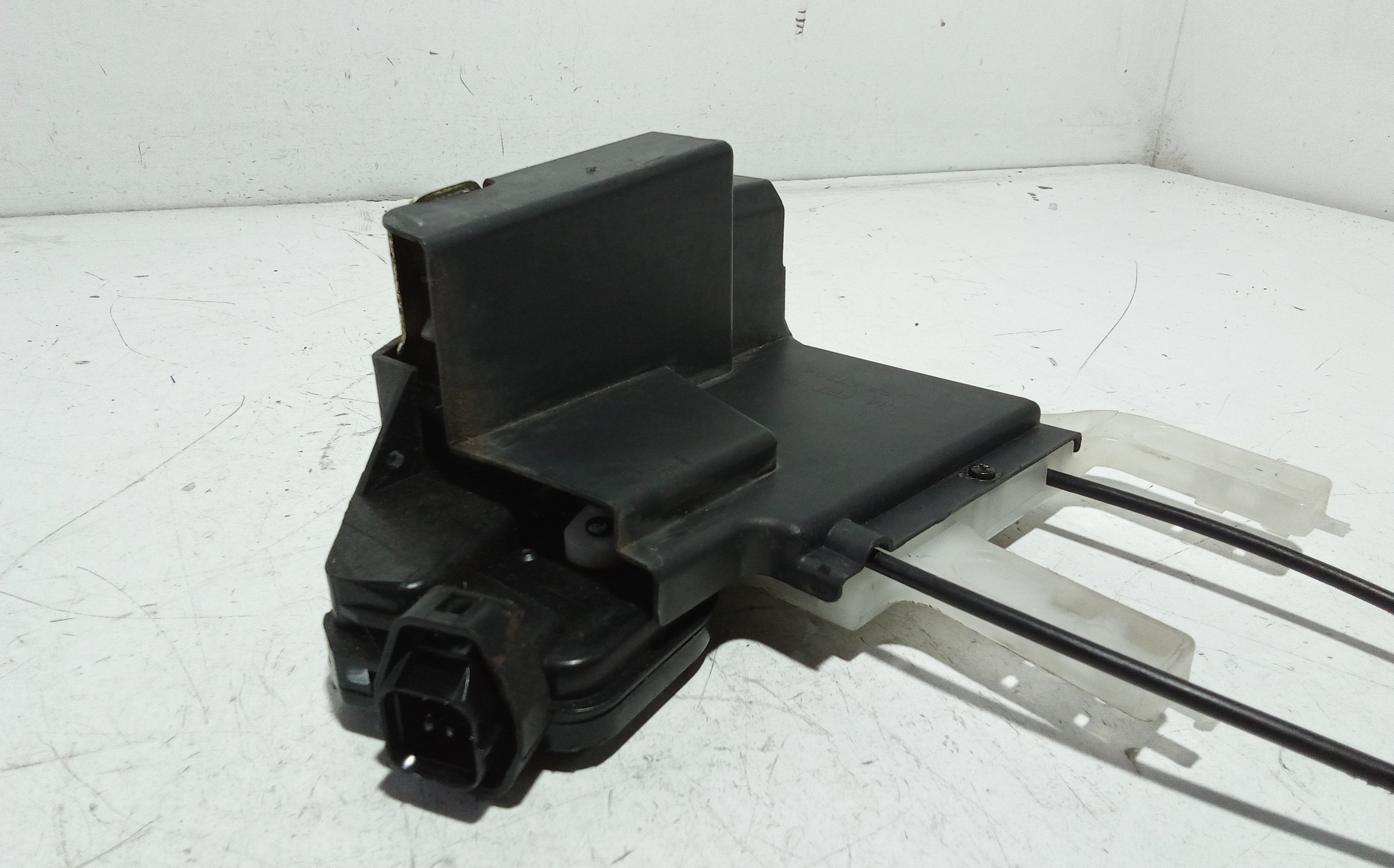 Serratura Anteriore Destra per Hyundai Tucson  Serie (04>09) (2004 - 2009)