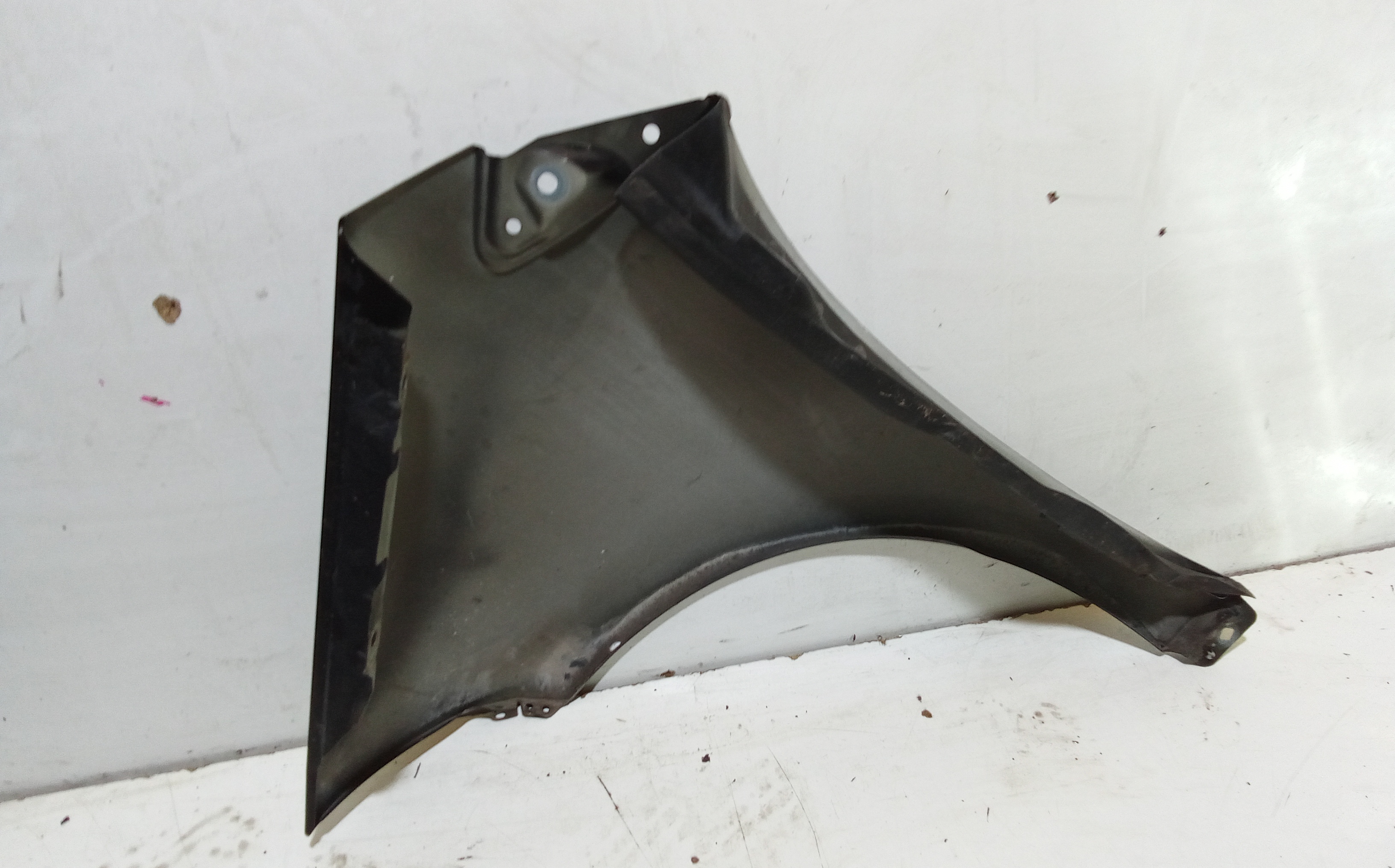 Parafango Anteriore Destro per Mercedes Classe A W169 3 Serie (2004 - 2008)