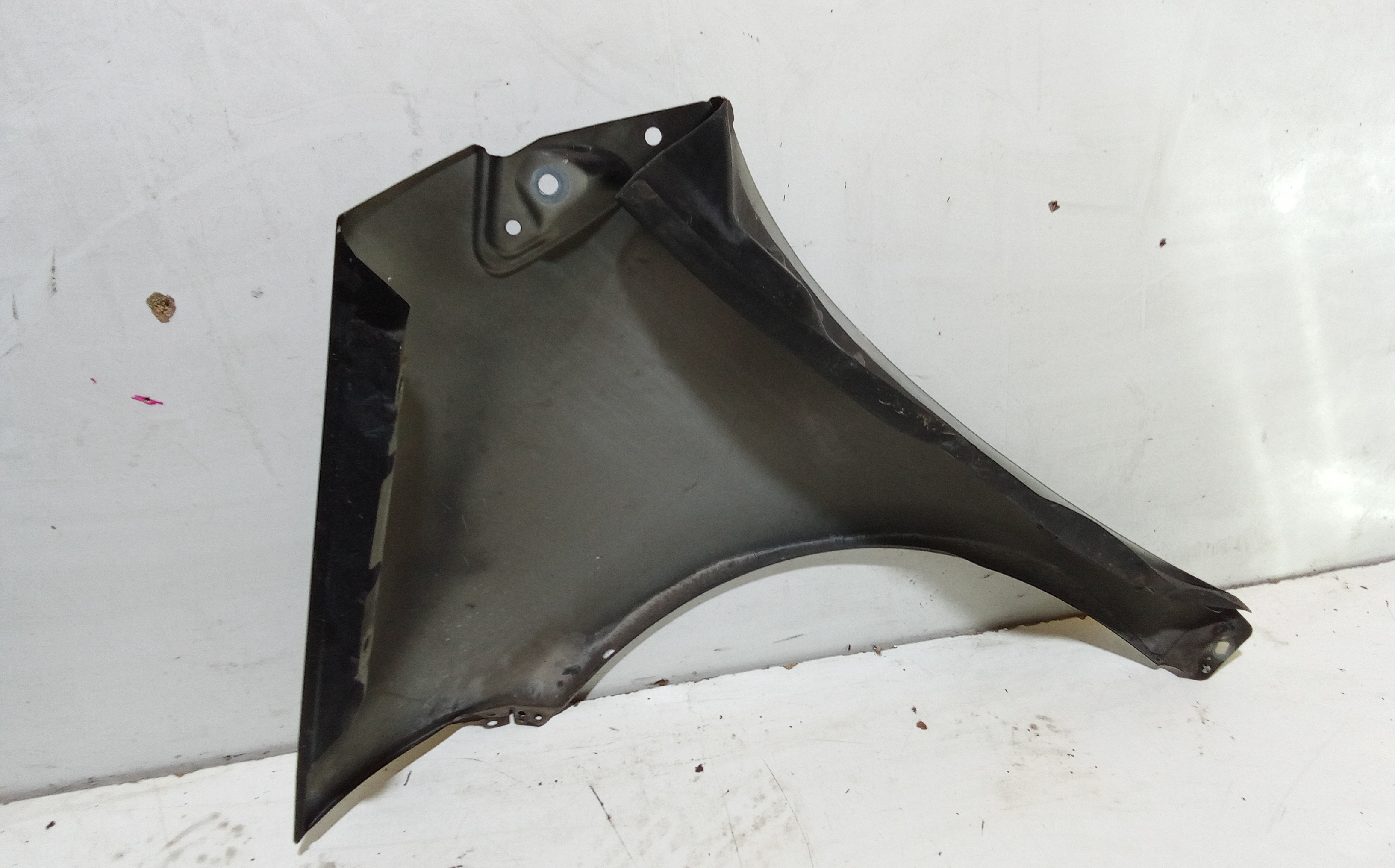 Parafango Anteriore Destro per Mercedes Classe A W169 3 Serie (2004 - 2008)