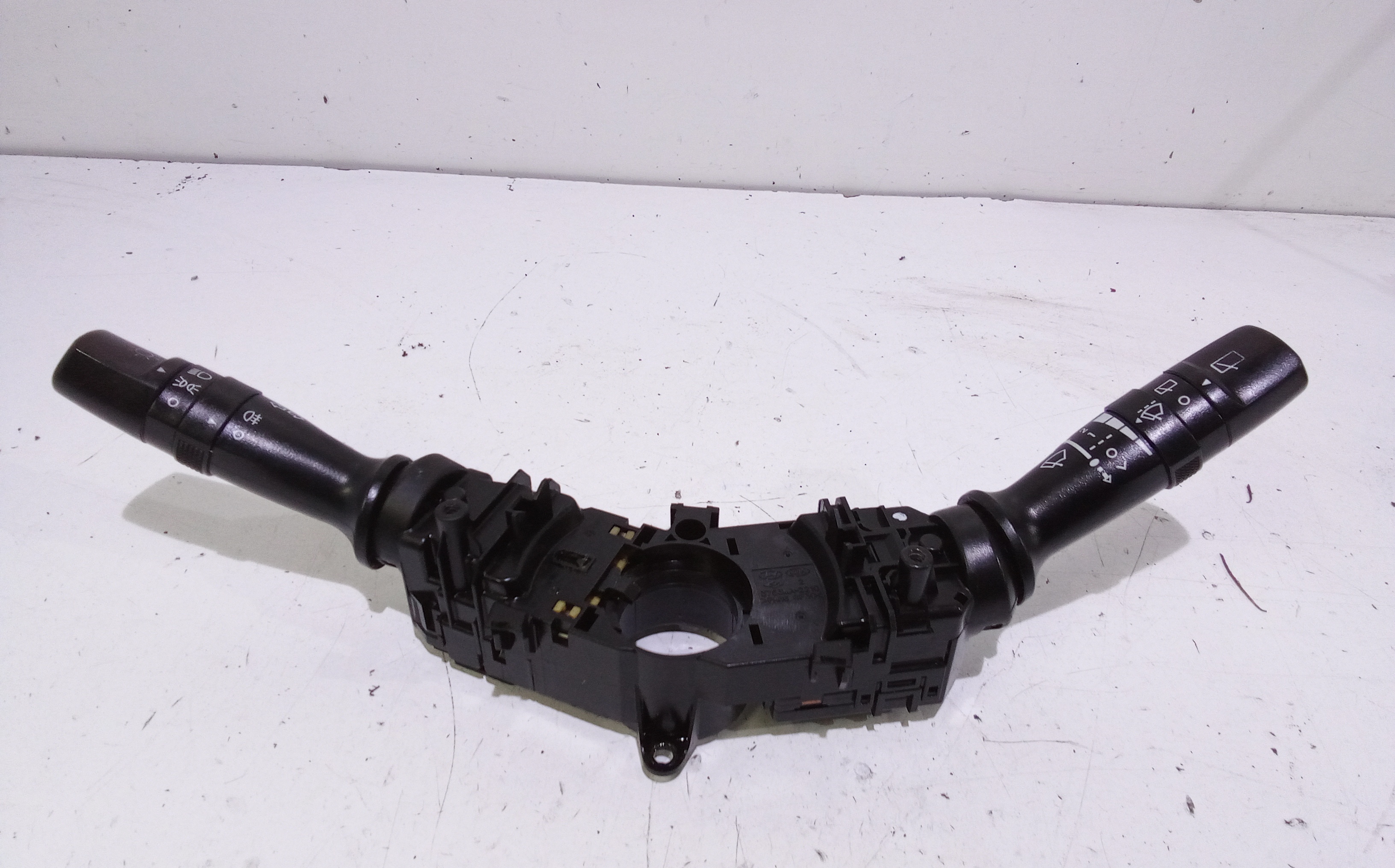 Devioluci per Kia Cee d Sporty Wagon (2007 - In produzione)